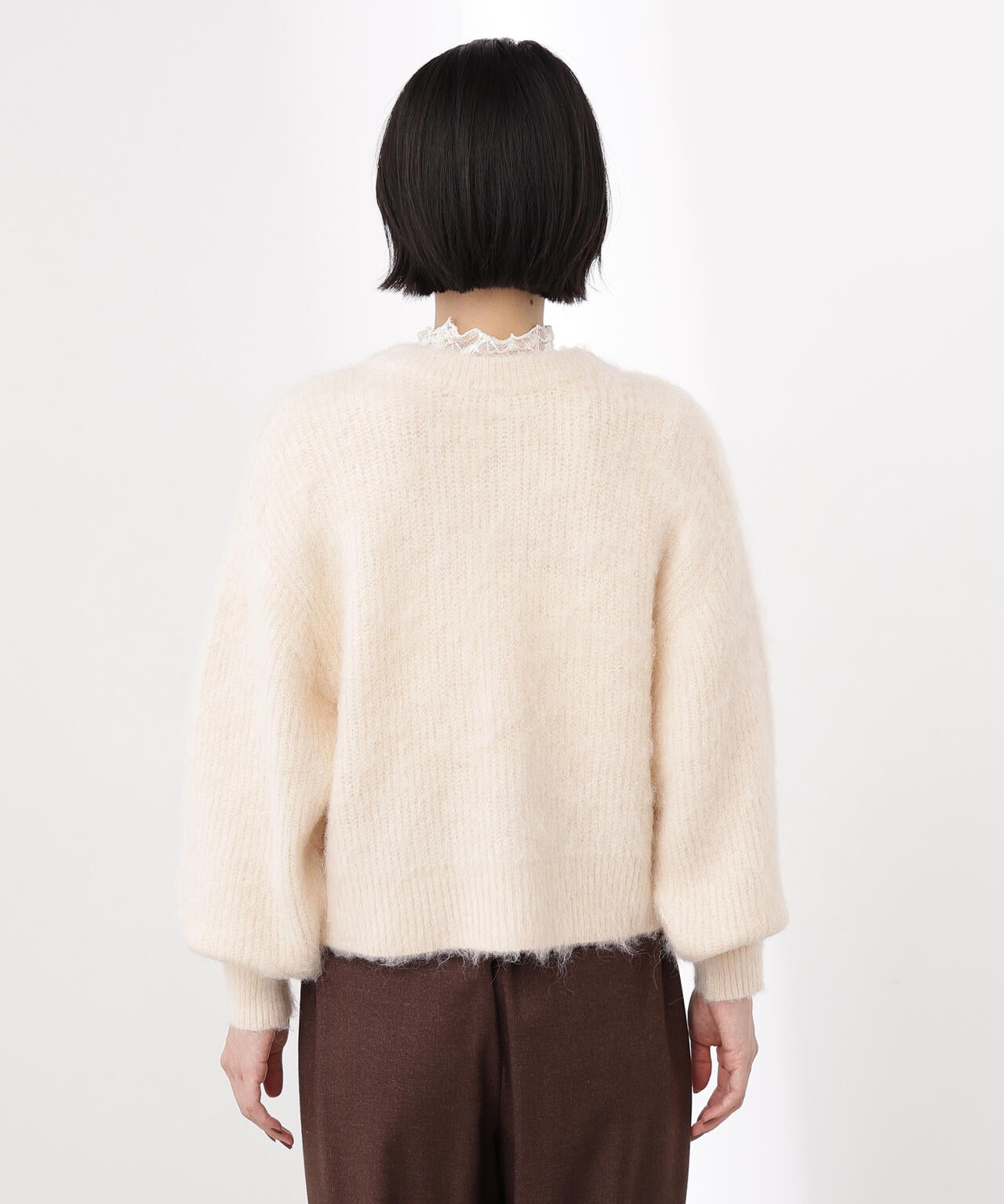 【岸本セシルさん着用】クルーネックフェザーカーディガン