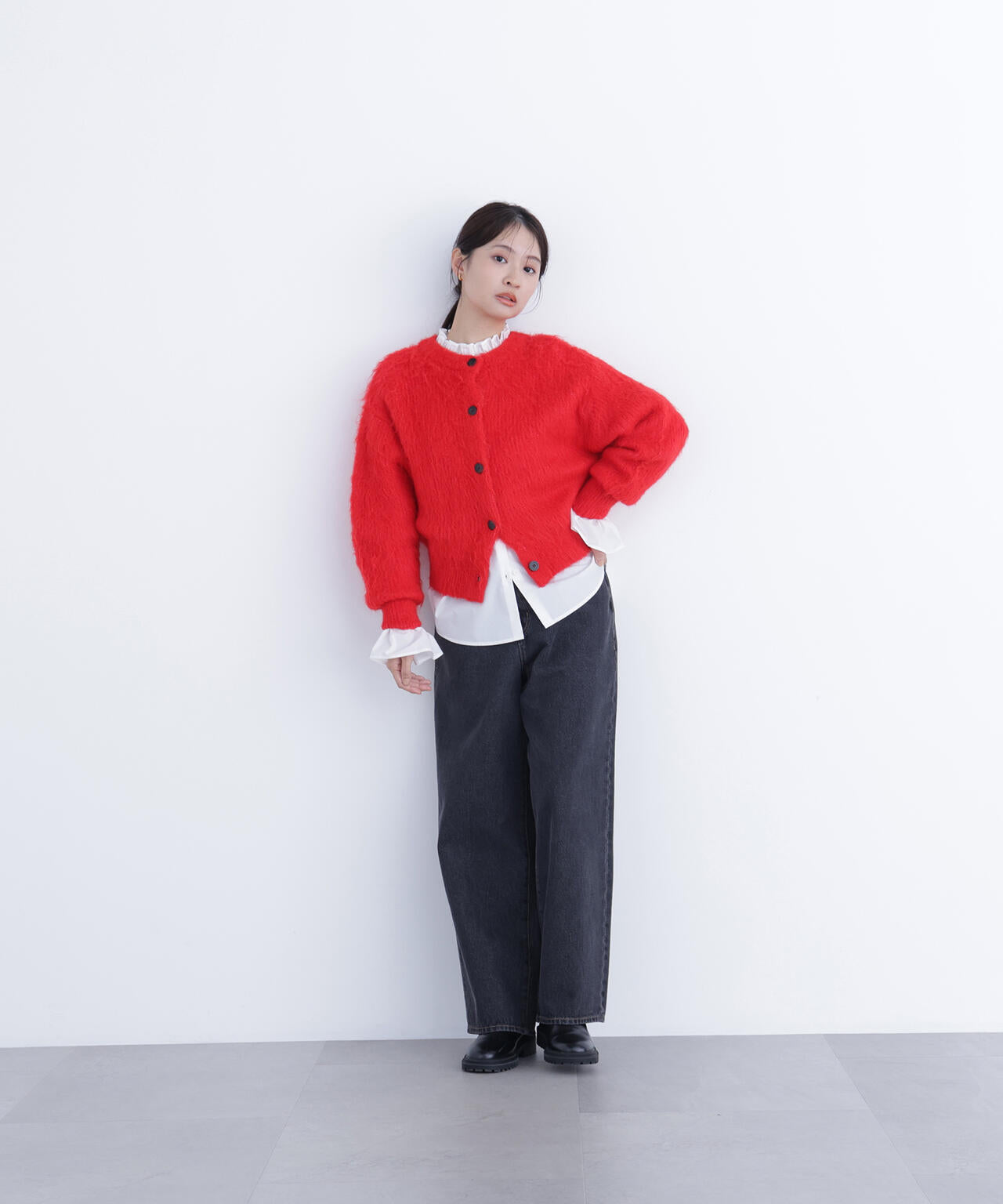 【岸本セシルさん着用】クルーネックフェザーカーディガン