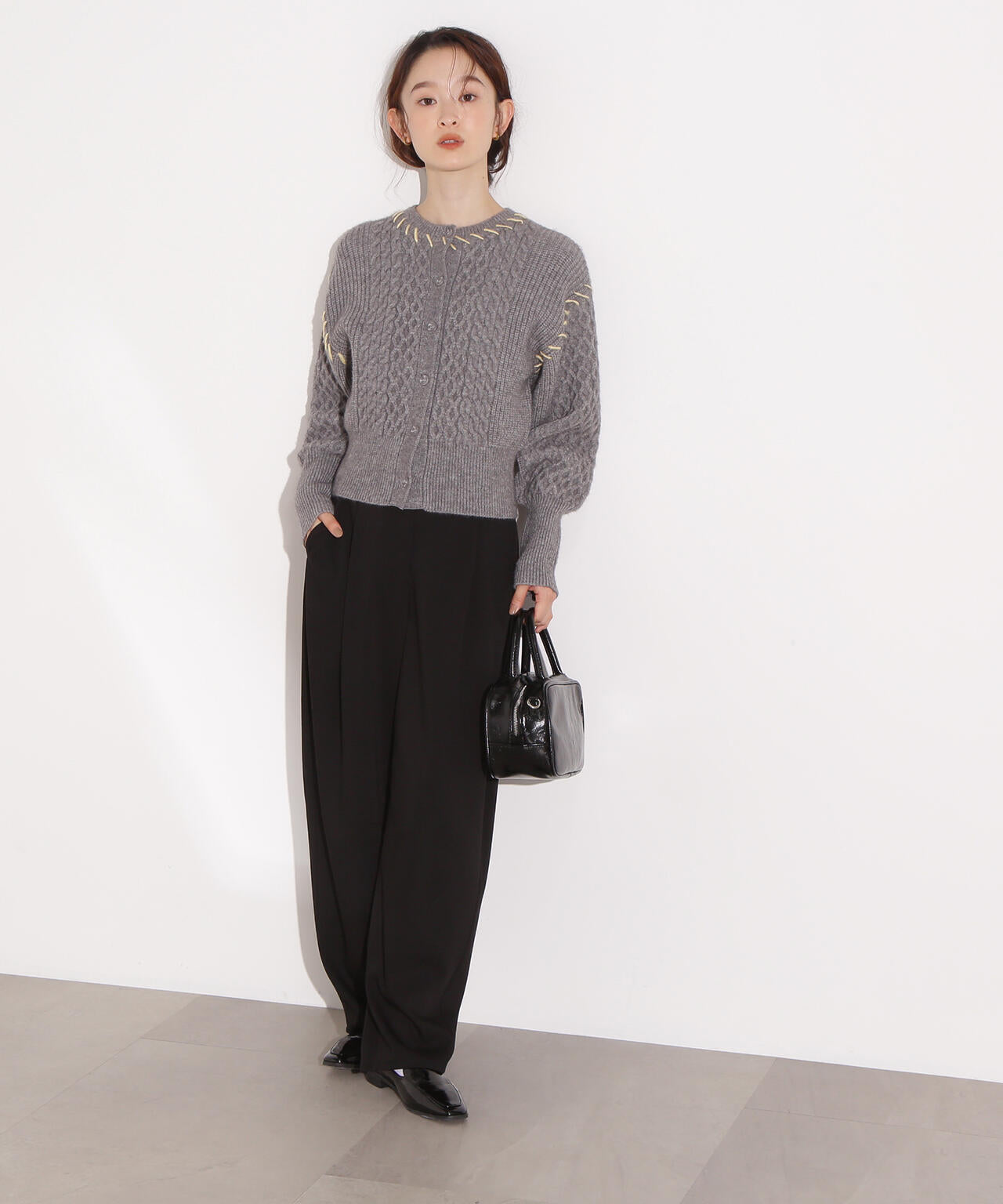 【岸本セシルさん着用】ケーブルステッチカーディガン