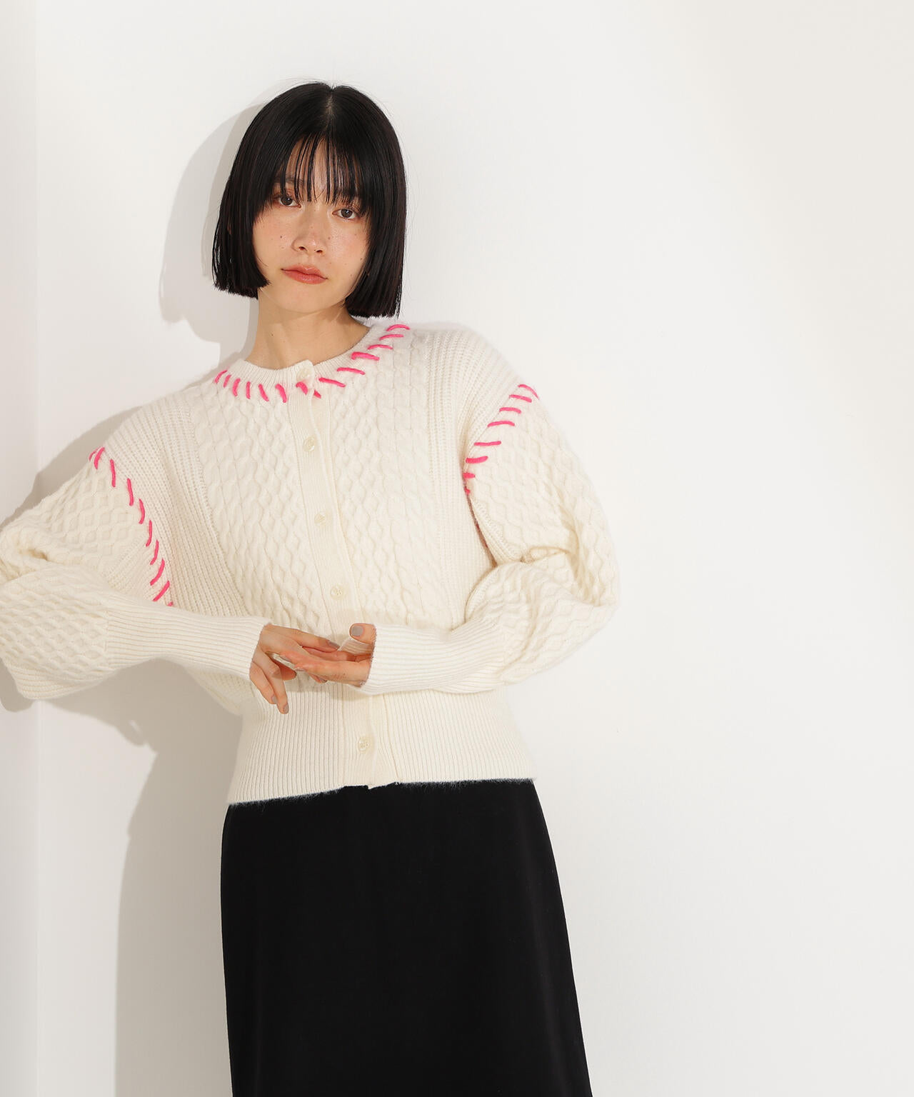 【岸本セシルさん着用】ケーブルステッチカーディガン