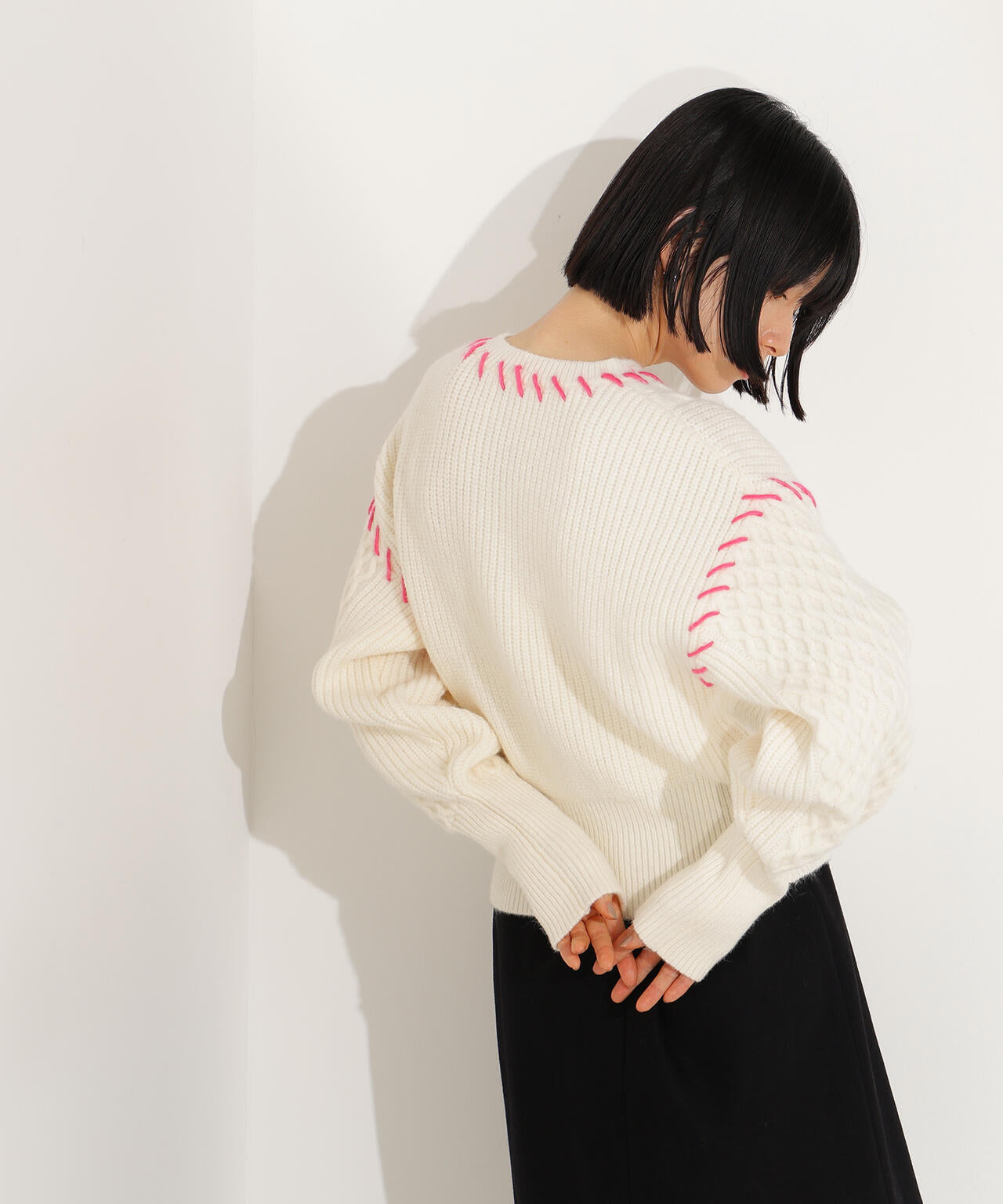 【岸本セシルさん着用】ケーブルステッチカーディガン