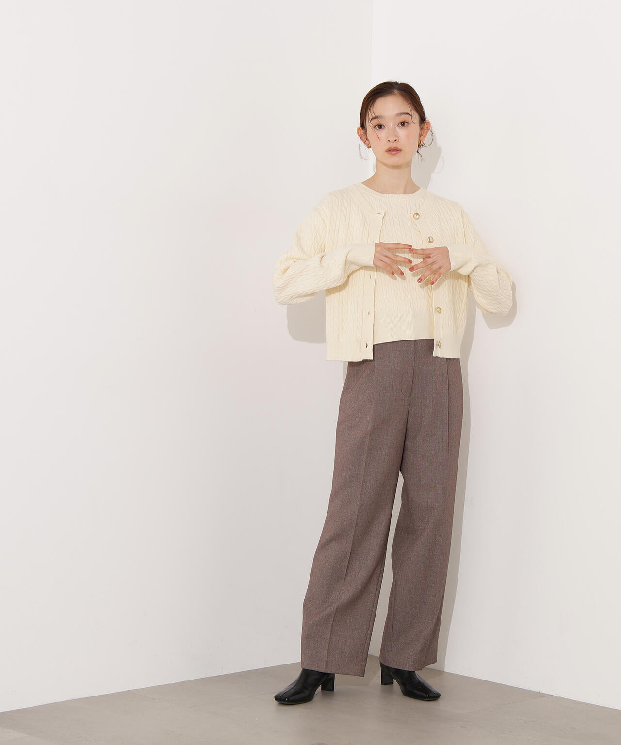 【小室安未さん着用】メタルボタンケーブルアンサンブル