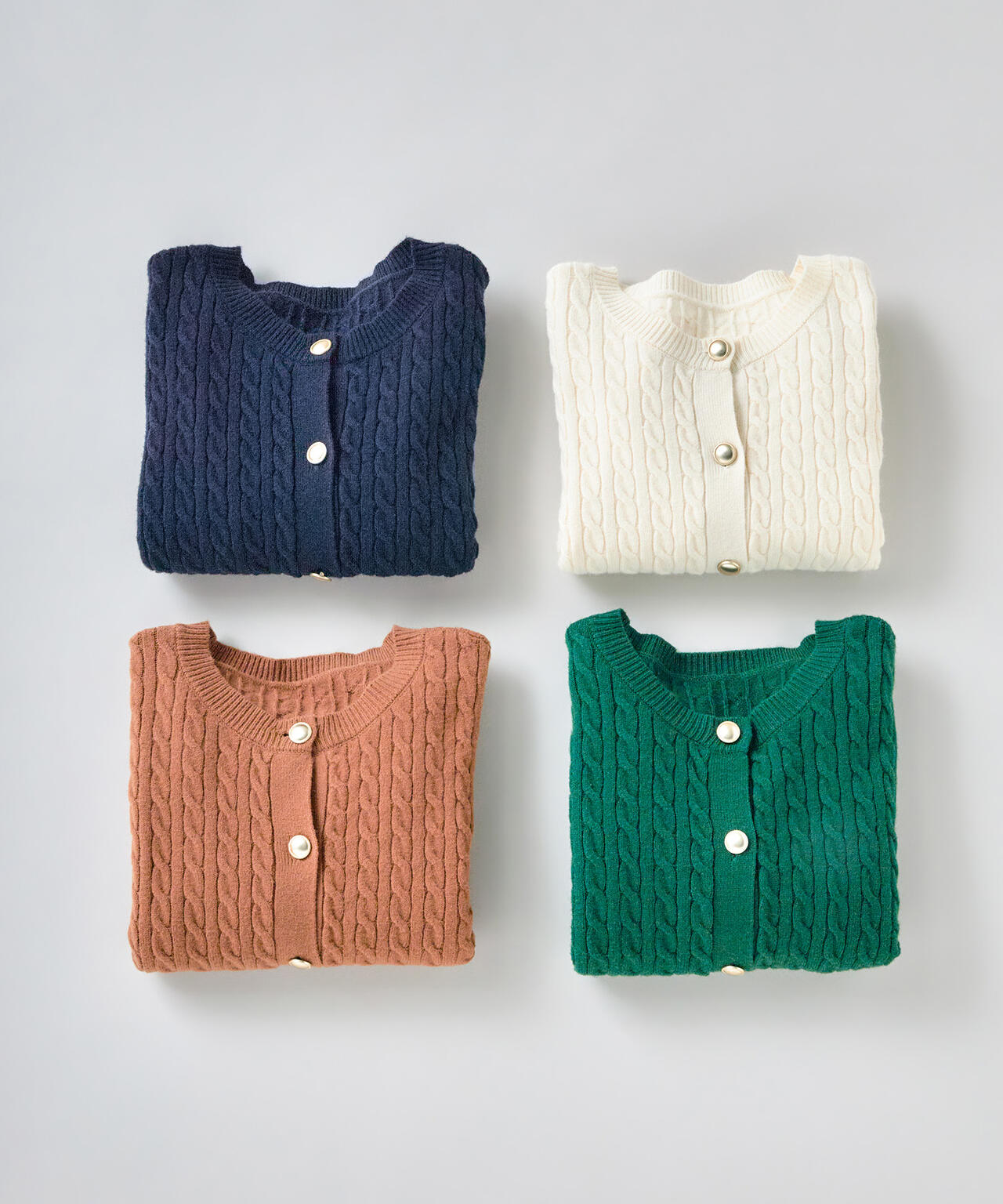 小室安未さん着用】メタルボタンケーブルアンサンブル | N. Natural