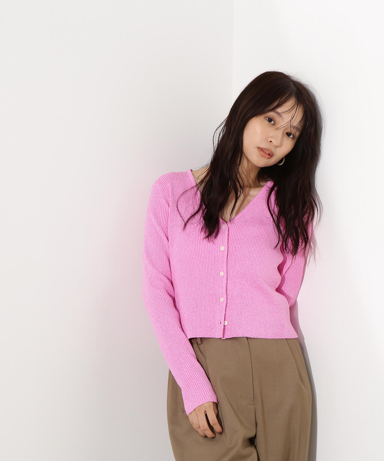 コンパクトVネックリブカーディガン | N. Natural Beauty Basic*（エヌ