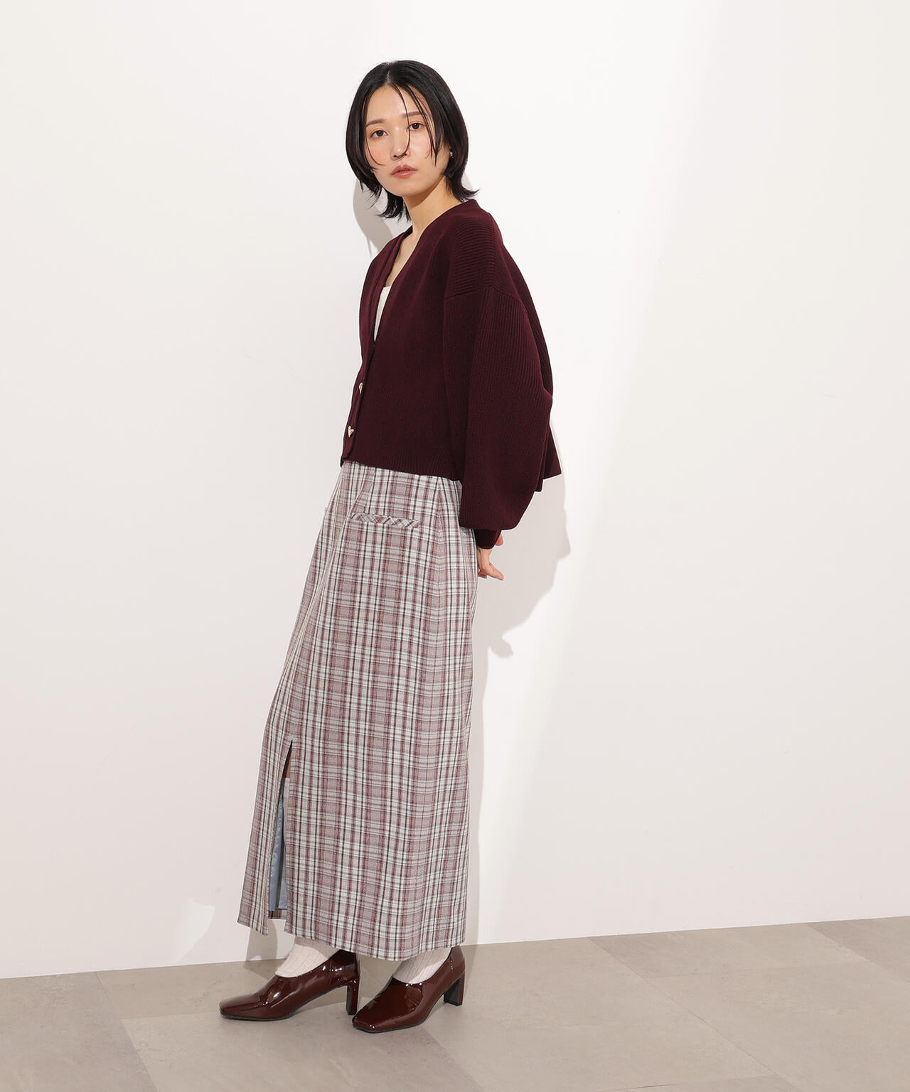 ニュアンスハートボタンカーディガン《ベリーブラウン：LUMINE・LUCUA・official site限定》