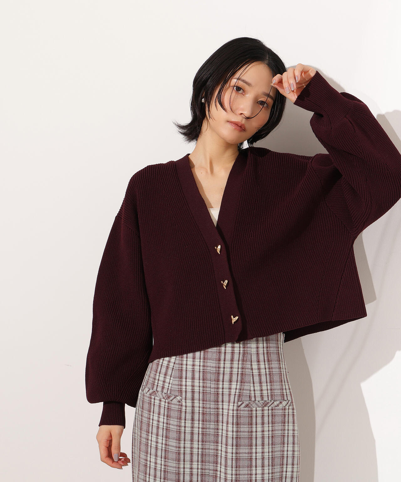 ニュアンスハートボタンカーディガン《ベリーブラウン：LUMINE・LUCUA・official site限定》