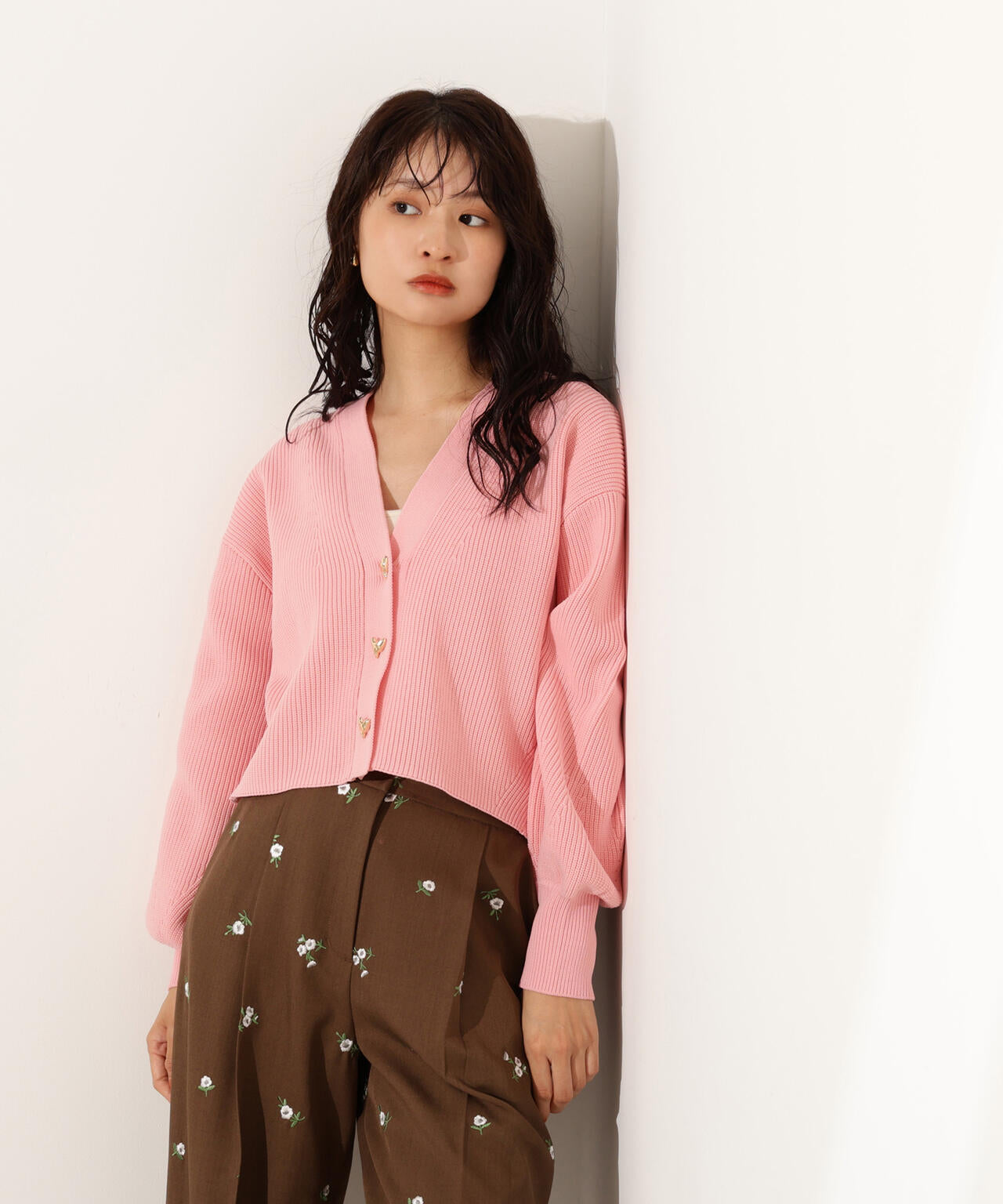 ニュアンスハートボタンカーディガン《ベリーブラウン：LUMINE・LUCUA・official site限定》