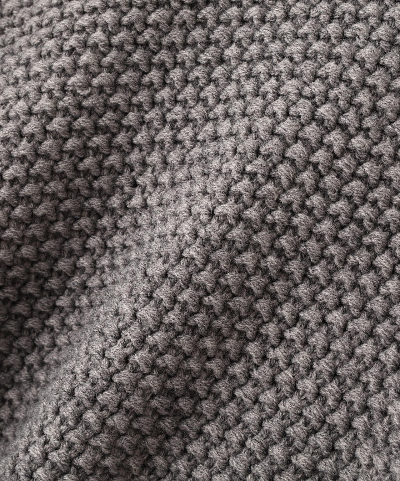 チャコールニットみゅー様 好きを着て気分が高まる】鹿の子編みエフォートレスニット