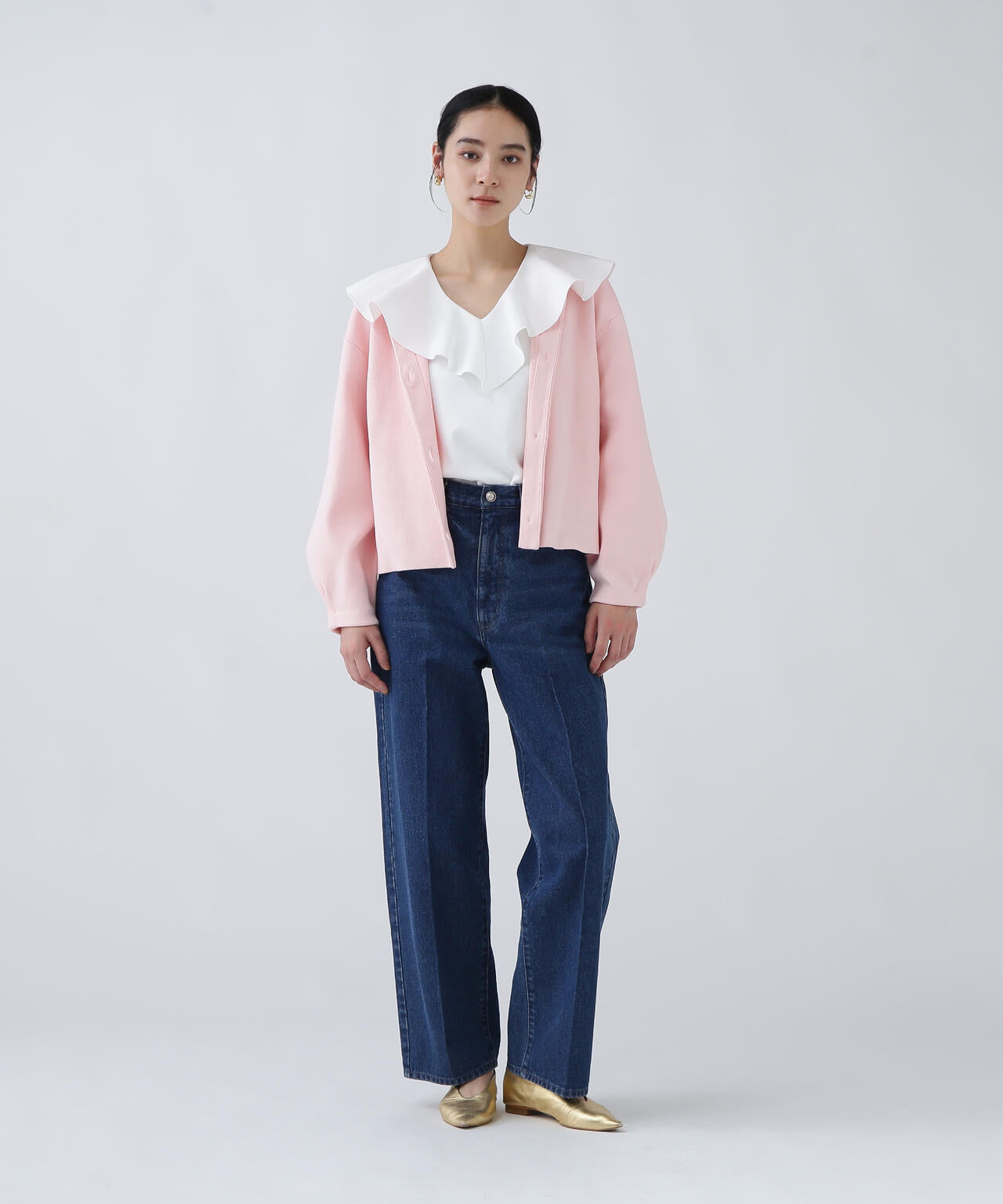 ユーティリティー】毛玉になりにくいクリア釦ニットカーディガン ユーティリティー】毛玉になりにくいクリア釦ニットカーディガン