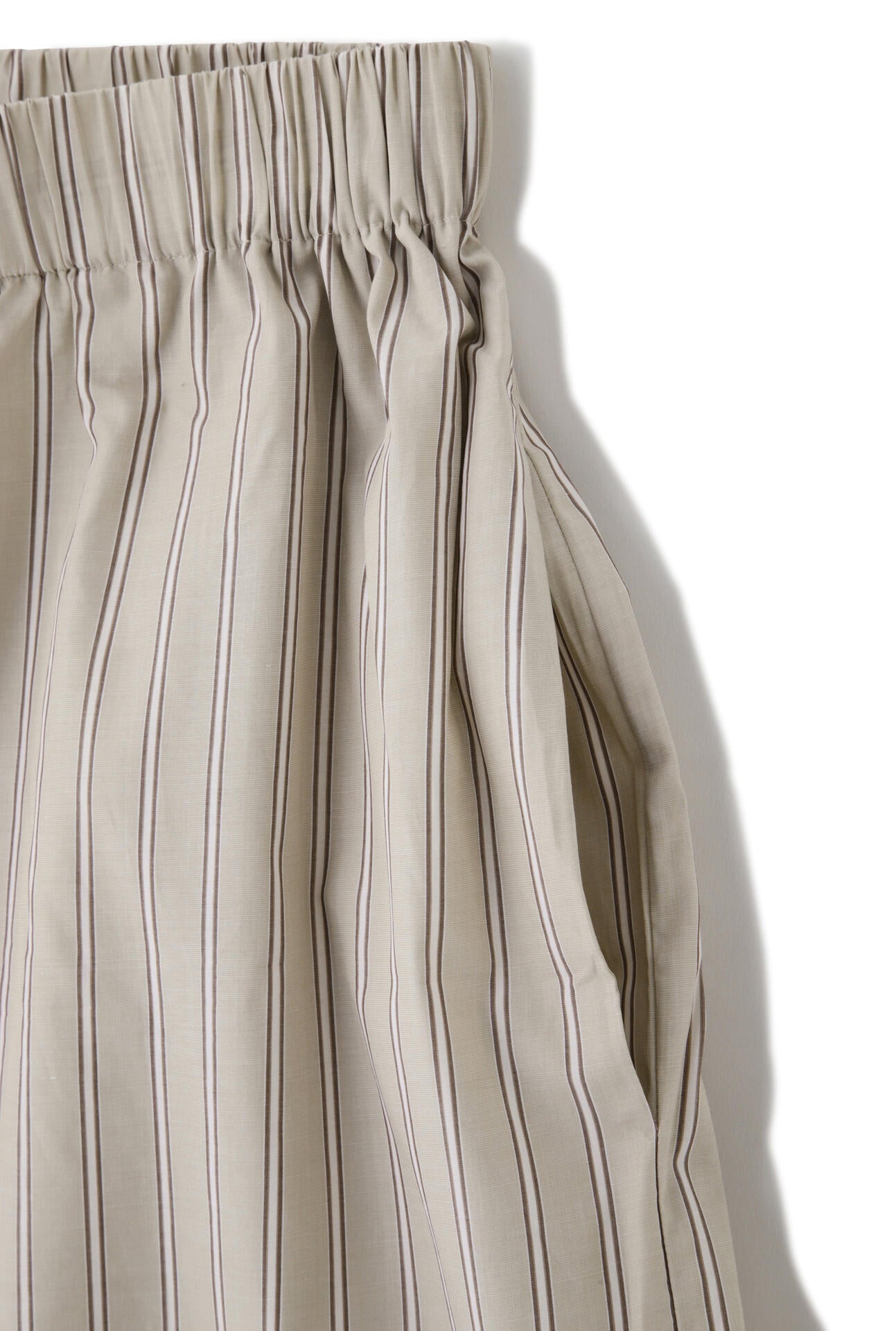 STUDIO NICHOLSON / BOLD STRIPE COTTON ELASTICATED SHORT