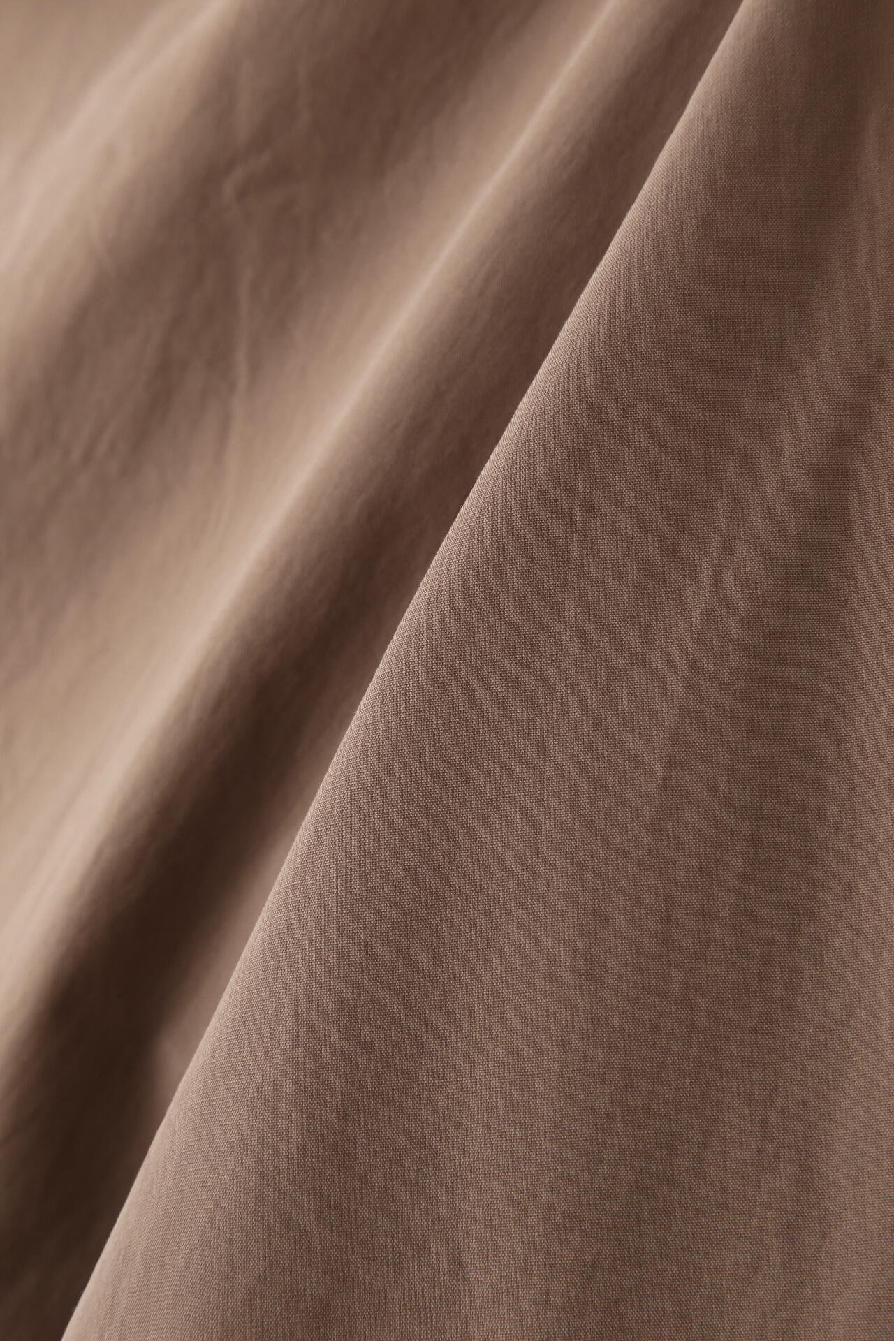 STUDIO NICHOLSON / POWDER COTTON DRAPE TOP