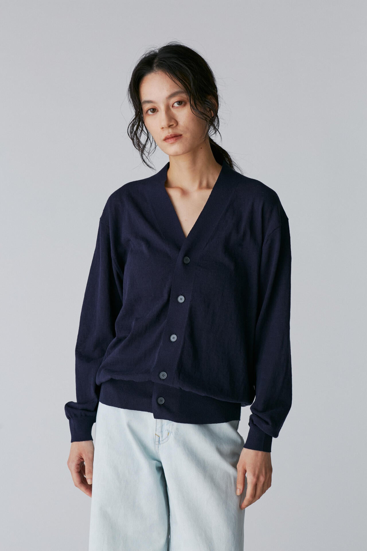 ATON / RECYCLED FRESCA V-NECK CARDIGAN | THE LIBRARY（ザ ライブ