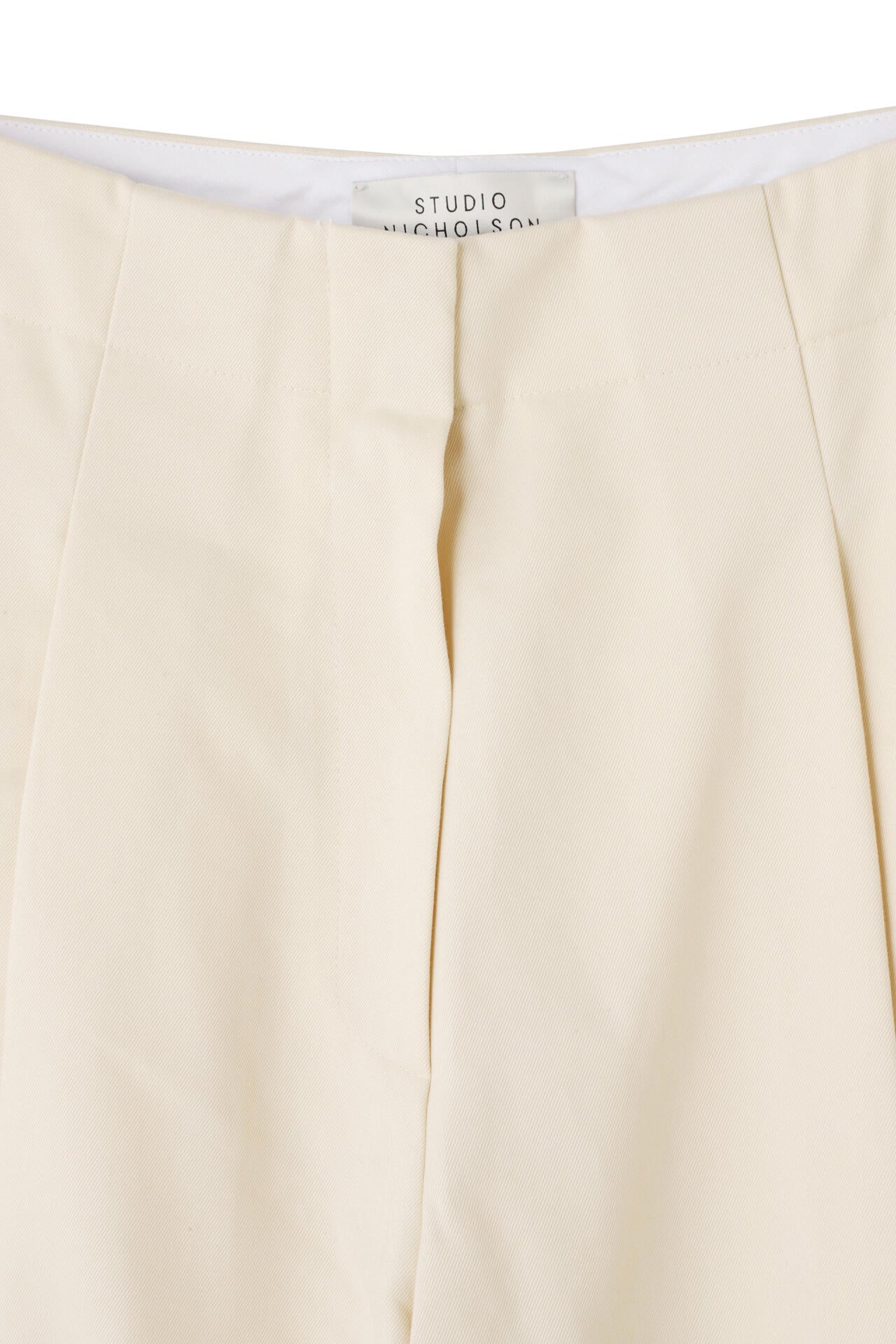 STUDIO NICHOLSON / PEACHED COTTON TWILL DEEP PLEAT VOLUME | THE