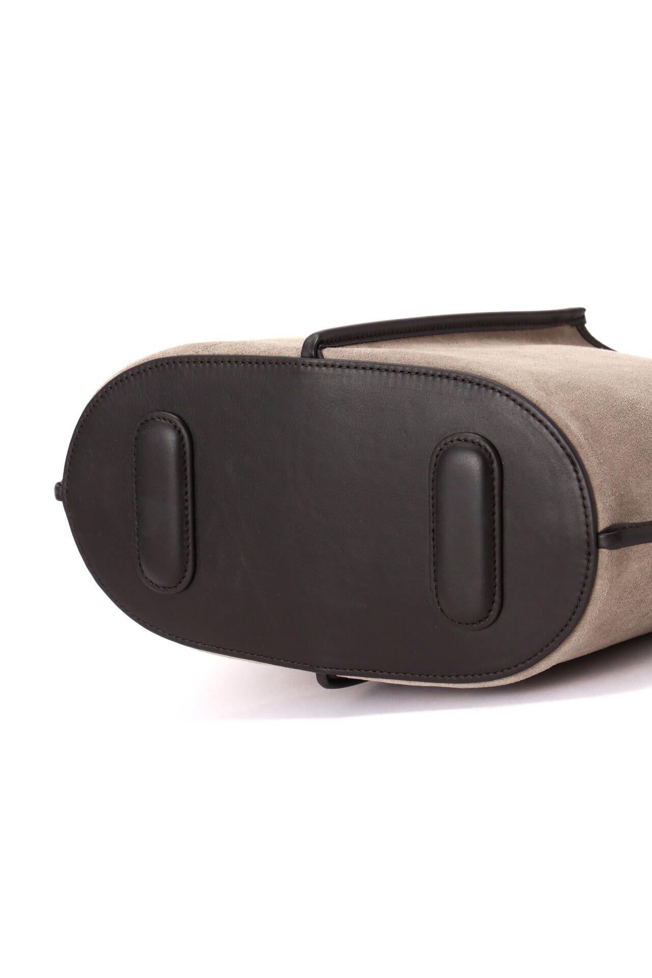 HEREU / CALELLA SUEDE | THE LIBRARY（ザ ライブラリー） ｜【公式