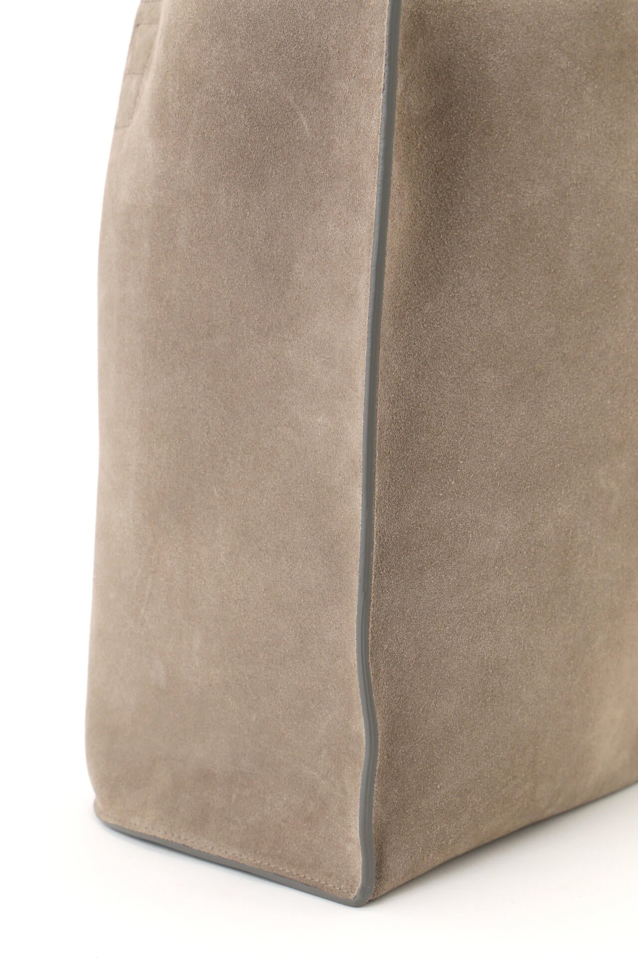 4cf91504-d00e-5afb-8735-58d2348e0f18_Image