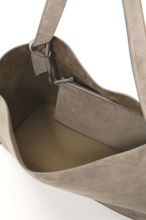 abe7275a-b5bc-5b4a-a5d9-cf6a80758b93_Image