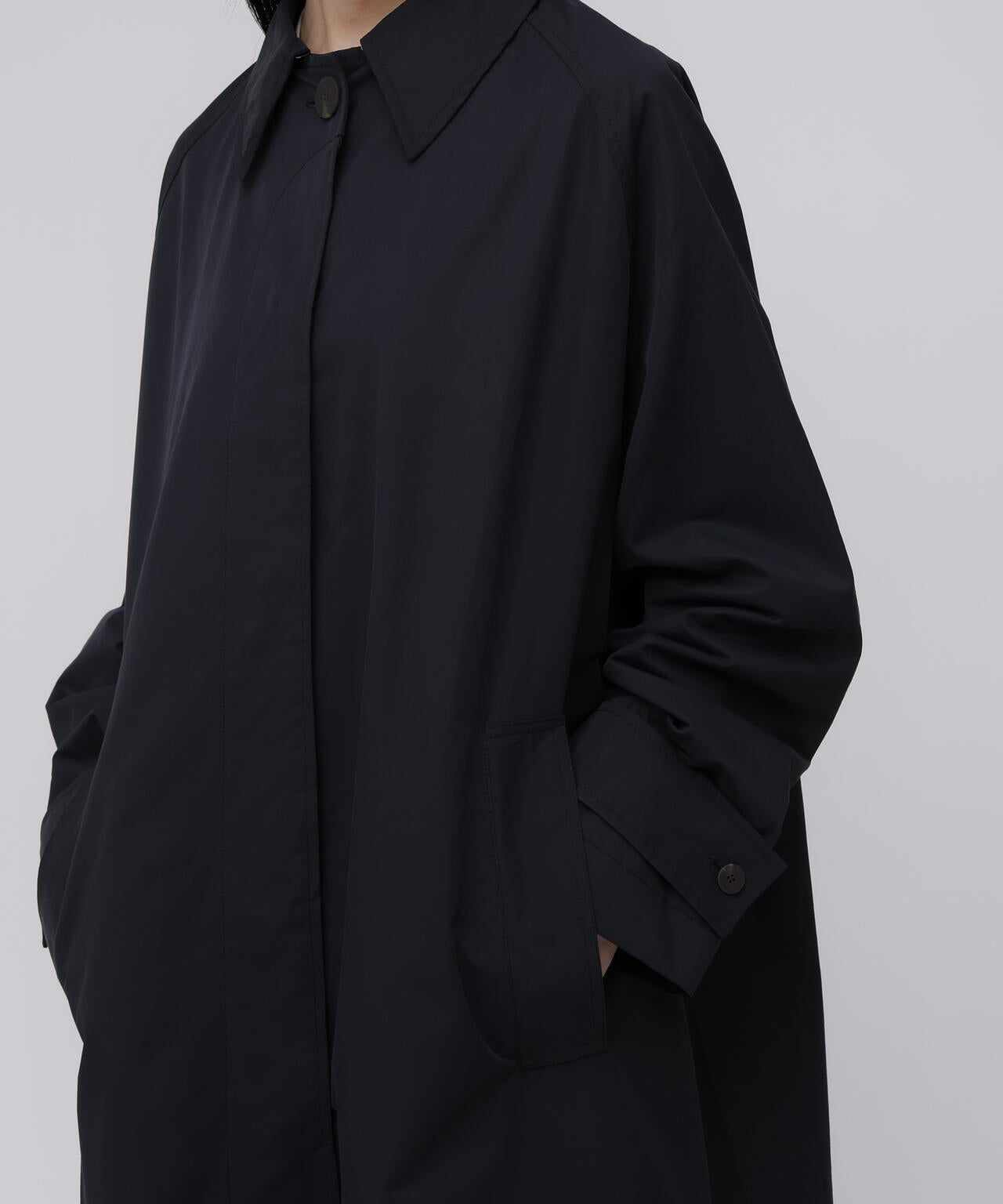 STUDIO NICHOLSON / TECHNICAL COTTON EVERYDAY MAC