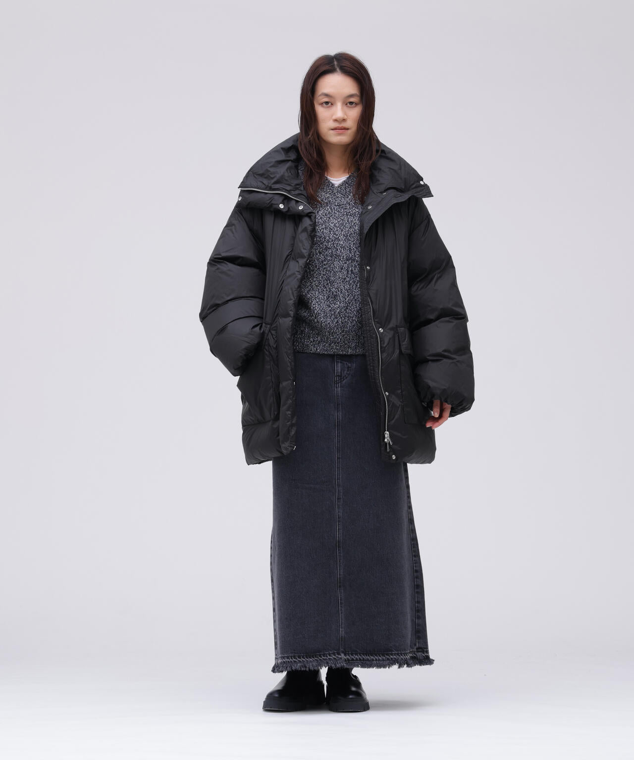 STUDIO NICHOLSON / WR FEATHERLIGHT NYLN PADDED COAT