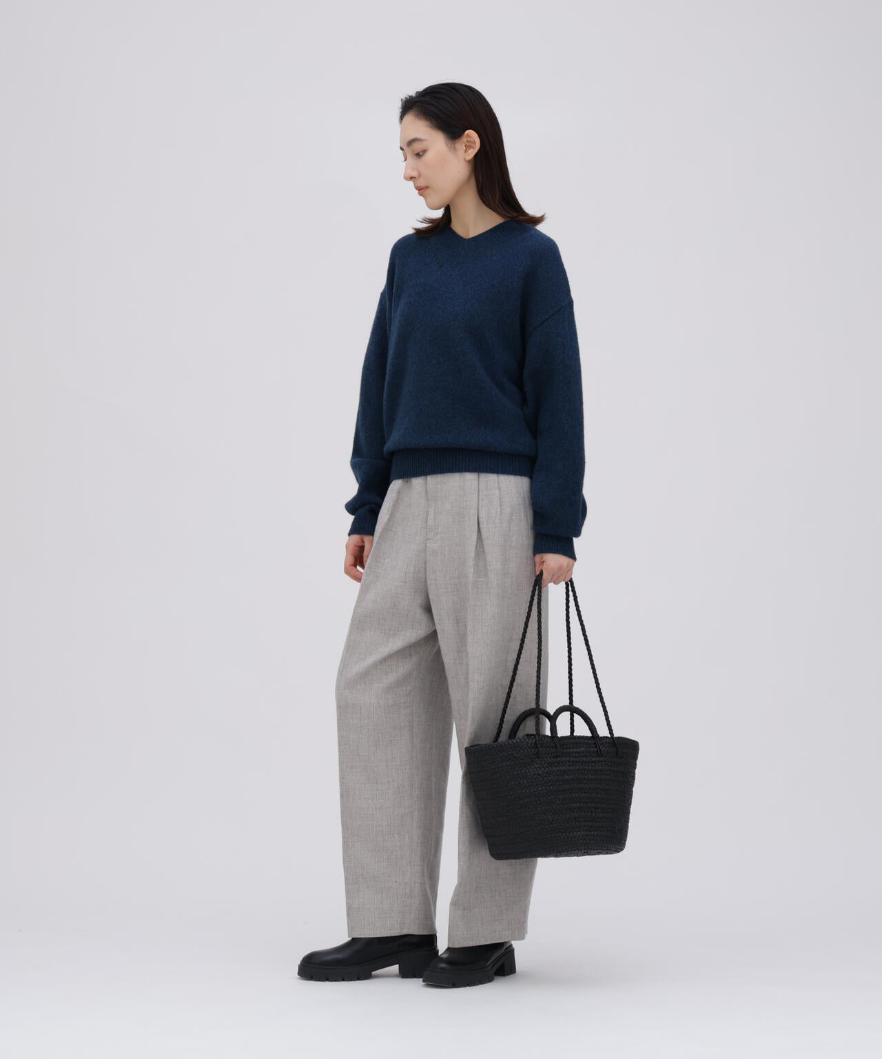 ATON / LINEN WOOL TWILL TUCKED EASY PANTS | THE LIBRARY（ザ ライブ