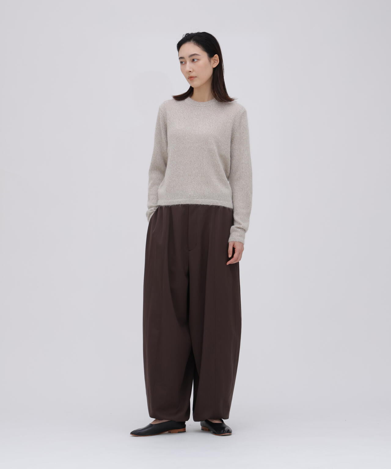 ATON / WOOL SATIN STRETCH EASY PANTS | THE LIBRARY（ザ