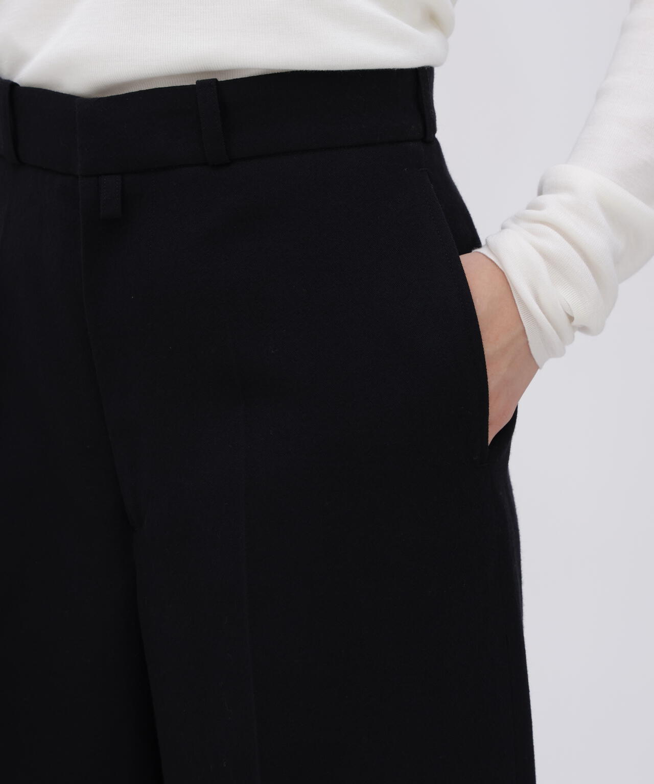 blurhms / WOOL GABARDINE TROUSERS