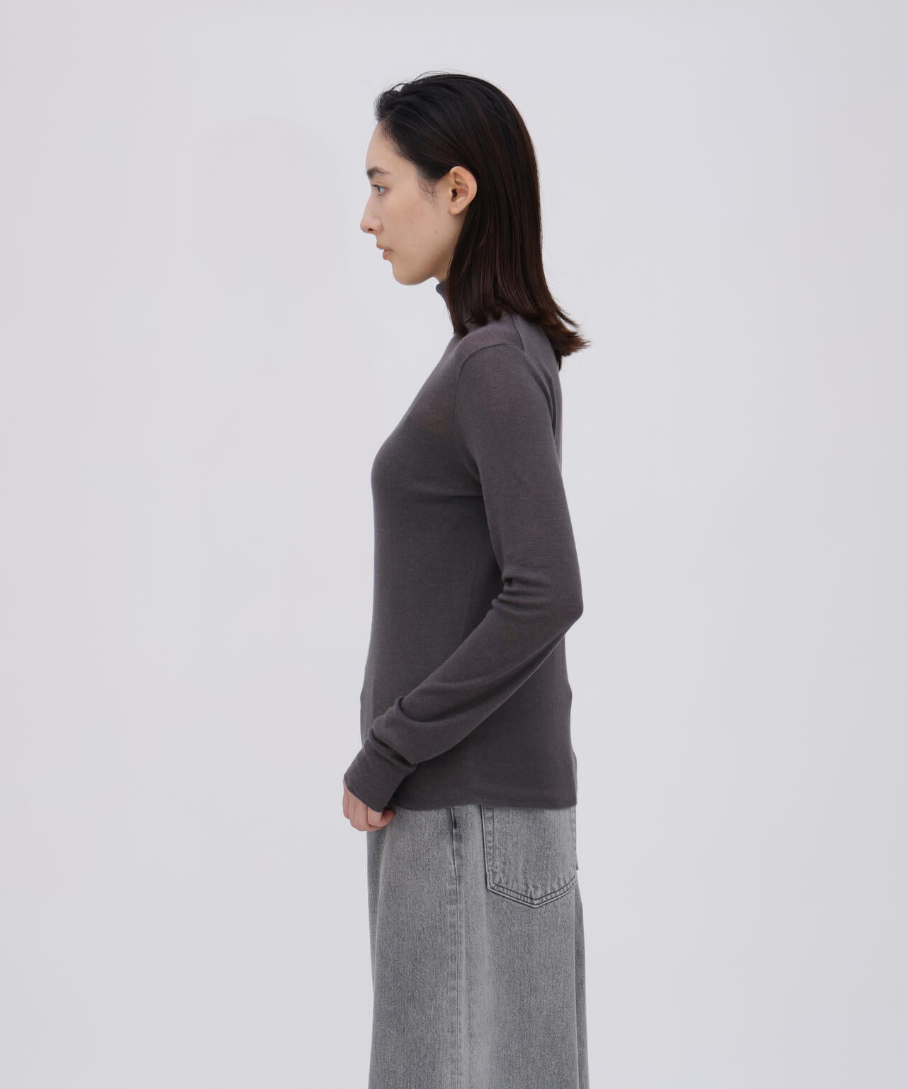 ATON / TENCEL SILK CIRCULER RIB TURTLENECK SWEATER | THE LIBRARY