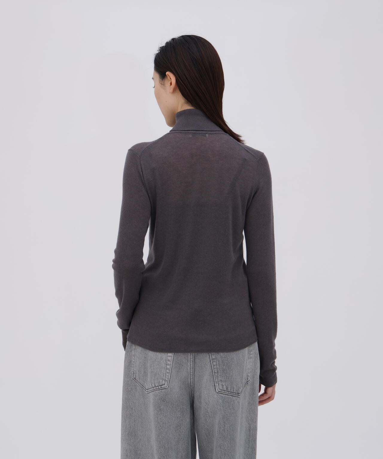 ATON / TENCEL SILK CIRCULER RIB TURTLENECK SWEATER | THE LIBRARY