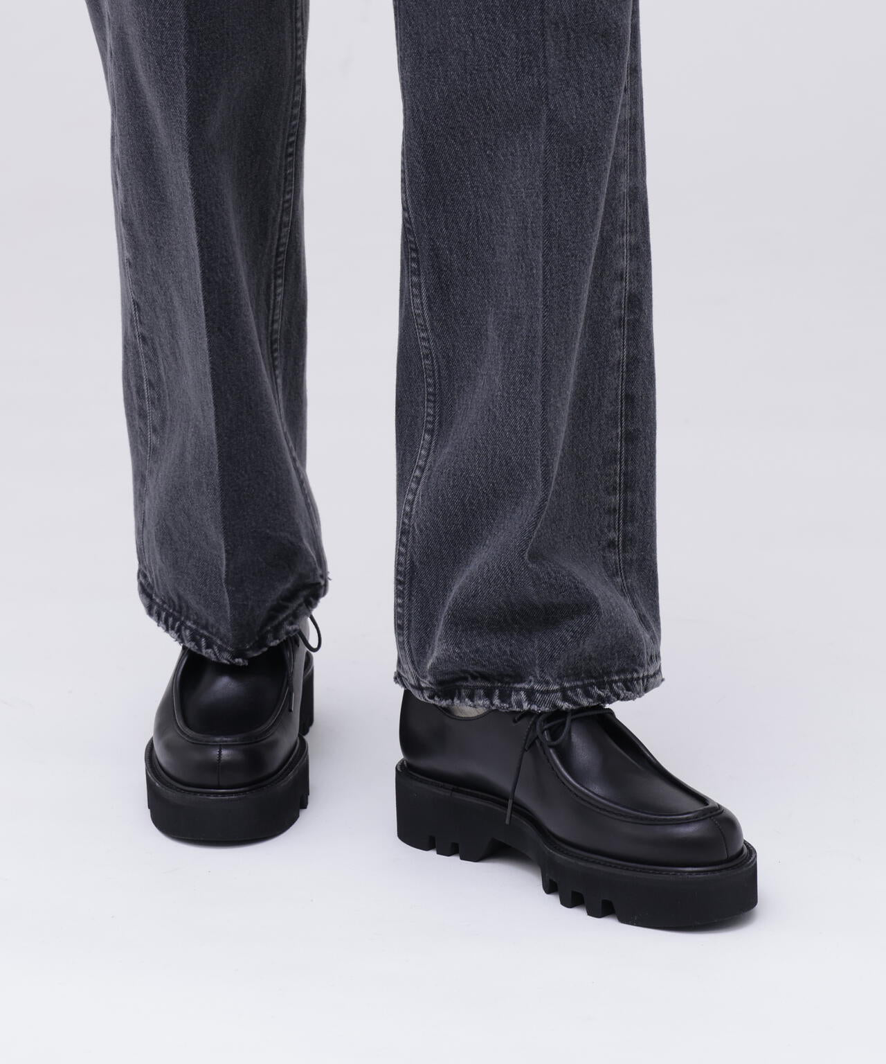 BEAUTIFUL SHOES / TIROLEAN SHOES (TWEETY SOLE) | THE LIBRARY（ザ