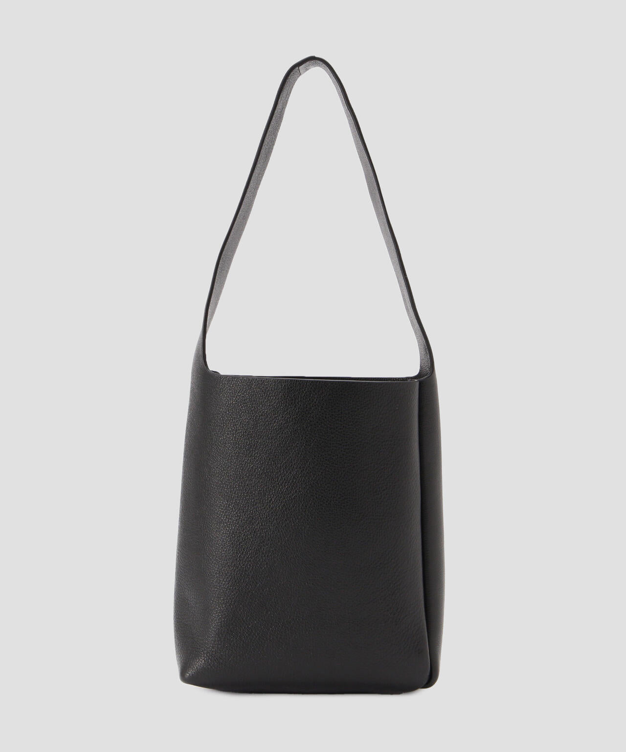 黒　アエタ　XS Aeta / SHOULDER：XS | THE LIBRARY（ザ ライブラリー） ｜【公式