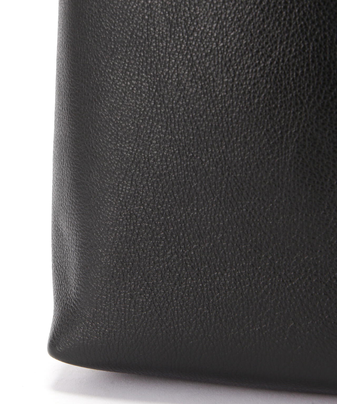 Aeta / SHOULDER：XS | THE LIBRARY（ザ ライブラリー） ｜【公式