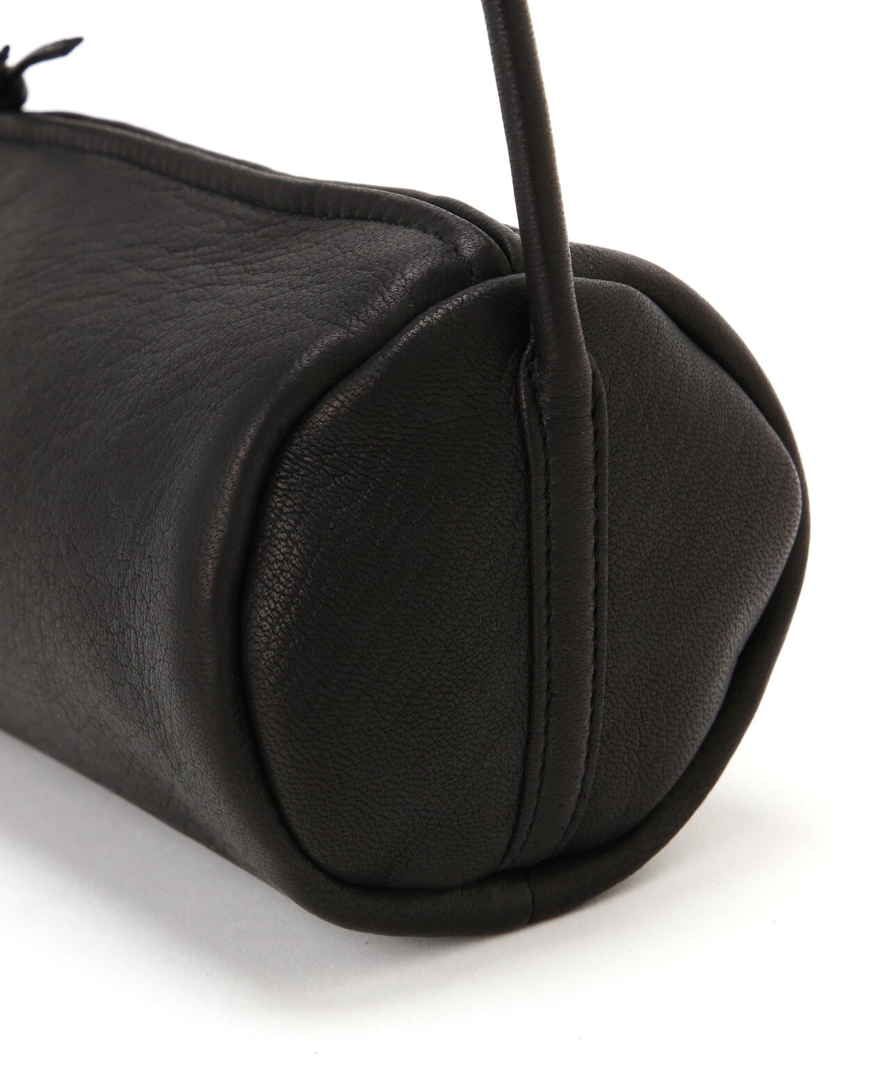 Aeta / CYLINDER SHOULDER | THE LIBRARY（ザ ライブラリー） ｜【公式