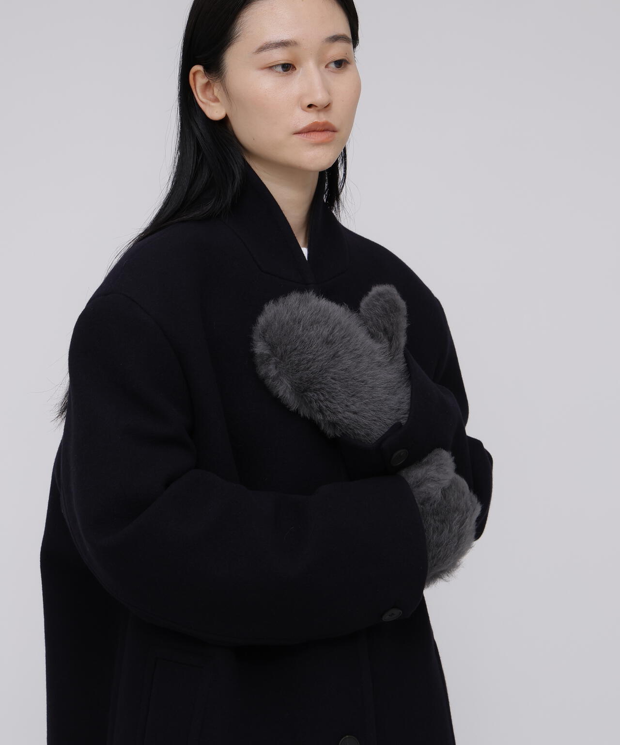 KARL DONOGHUE / CASHMERE SHEARLING MITTENS WITH DETACHABLE STRAP