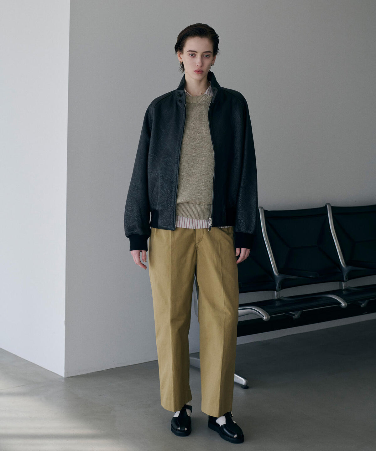 STUDIO NICHOLSON / TEXTURED LEATHER HARRINGTON JACKET | THE 