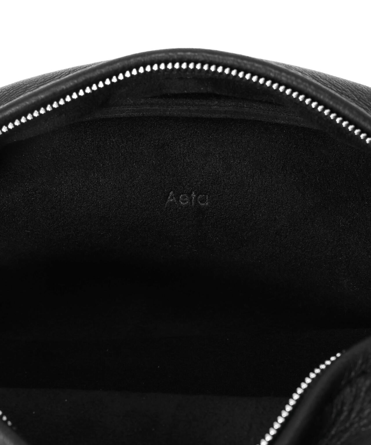 Aeta / SQUARE POUCH | THE LIBRARY（ザ ライブラリー） ｜【公式