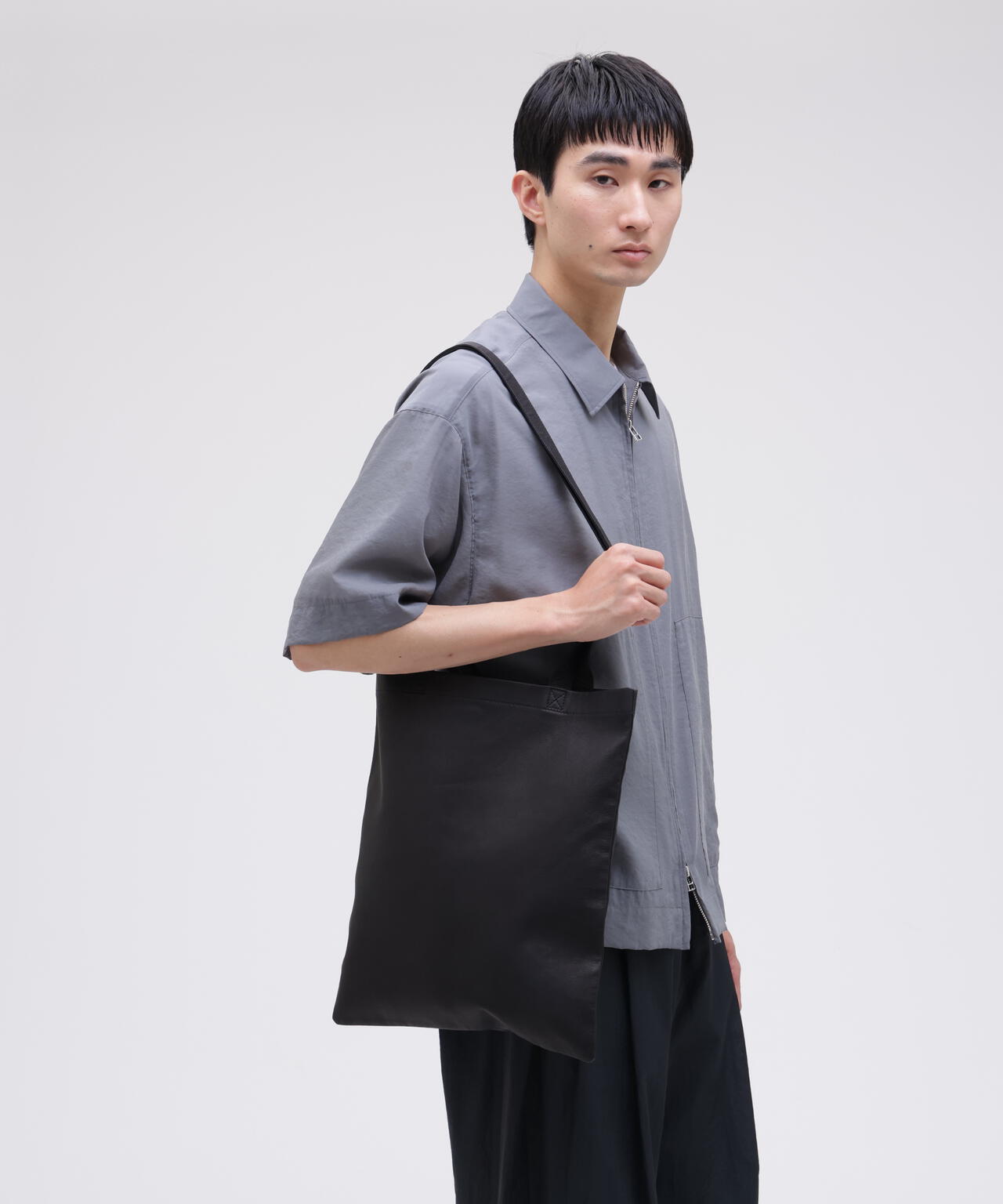 Aeta / DOUBLE FACED FLAT TOTE : M | THE LIBRARY（ザ ライブラリー