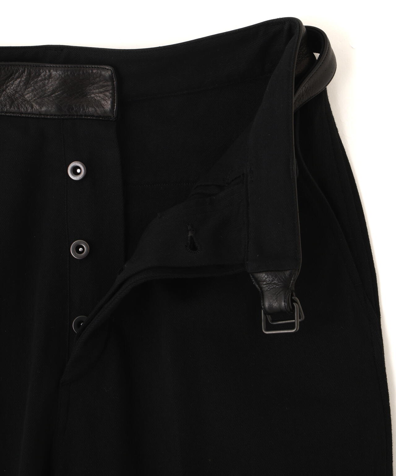 blurhms / DENIM-LEATHER BELTED TROUSERS WOMEN