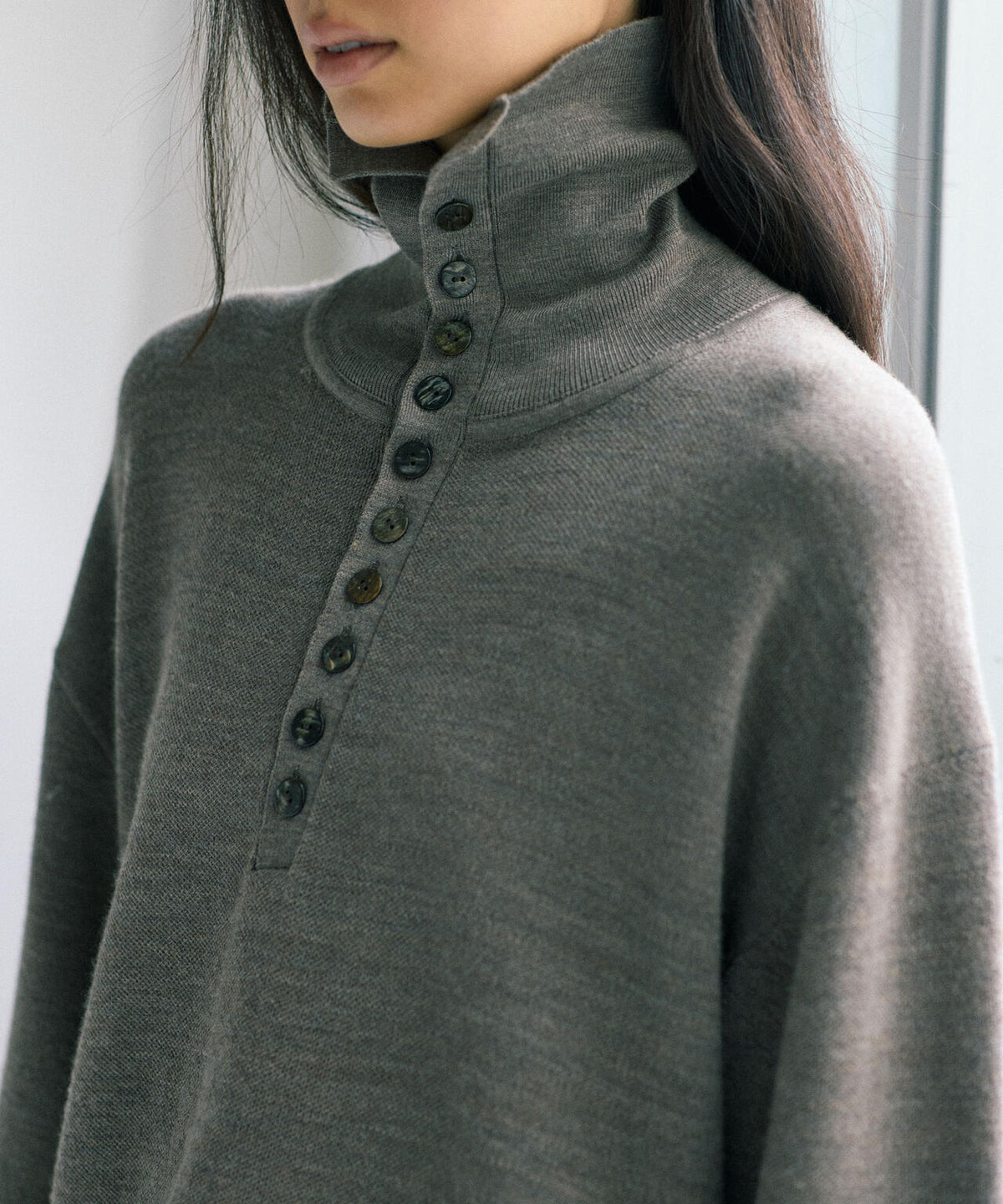 SAYAKA DAVIS / HIGHNECK HENRY