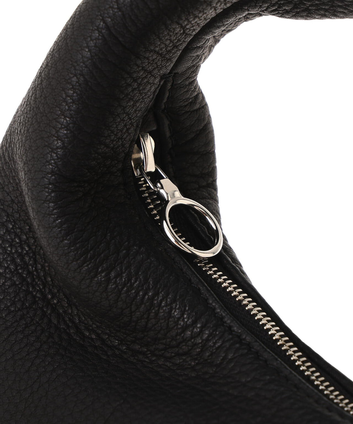 Aeta / ROUND ONE SHOULDER : M