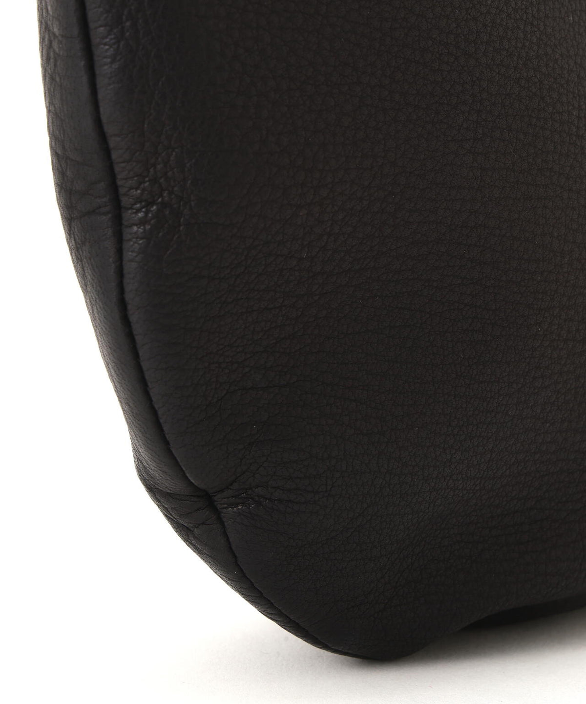 Aeta / ROUND ONE SHOULDER : M