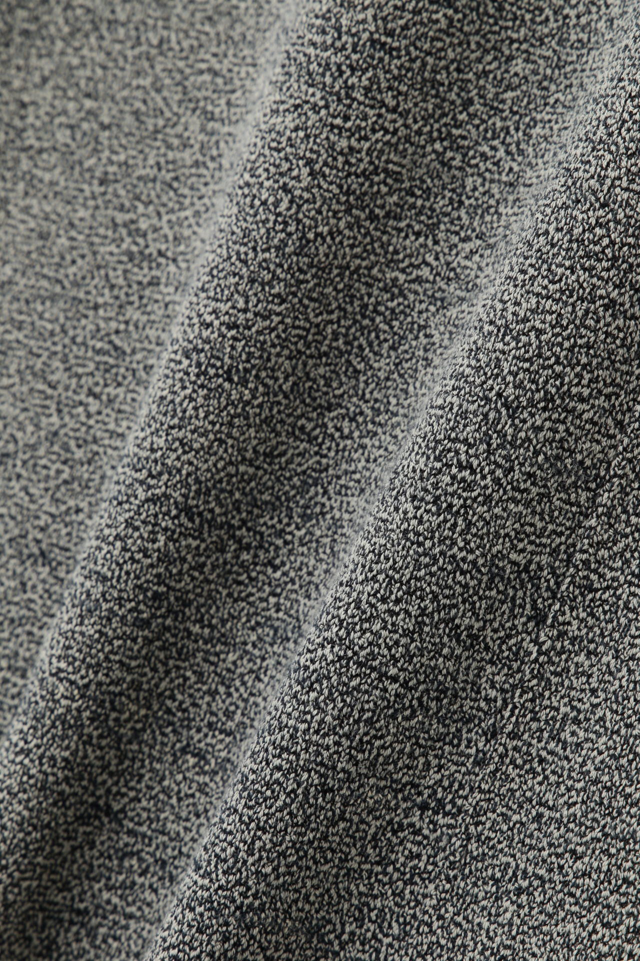 YLEVE / HIGH TWIST BOUCLE JERSEY OP