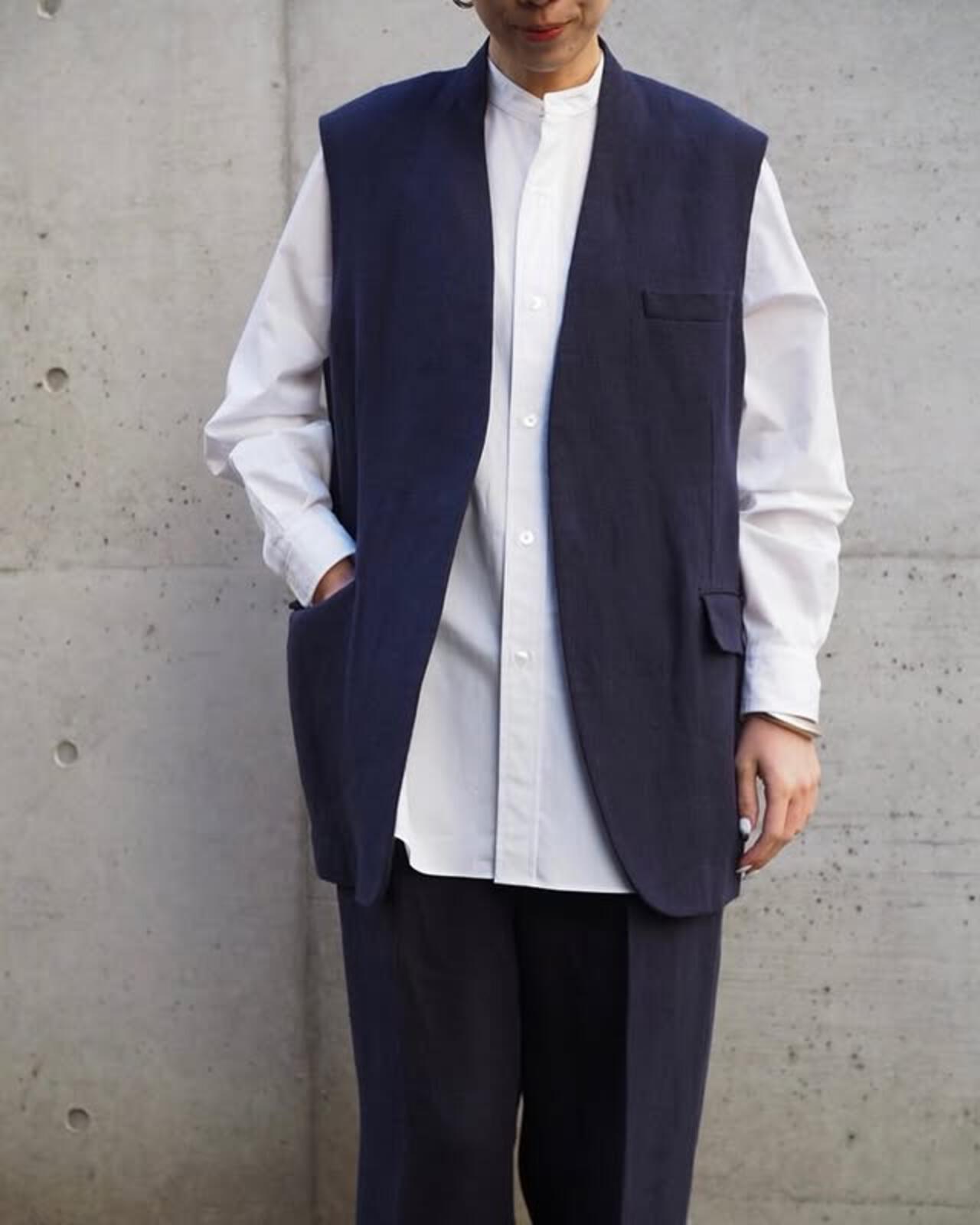 YLEVE / LINEN DOUBLE CLOTH NO SLEEVE JACKET
