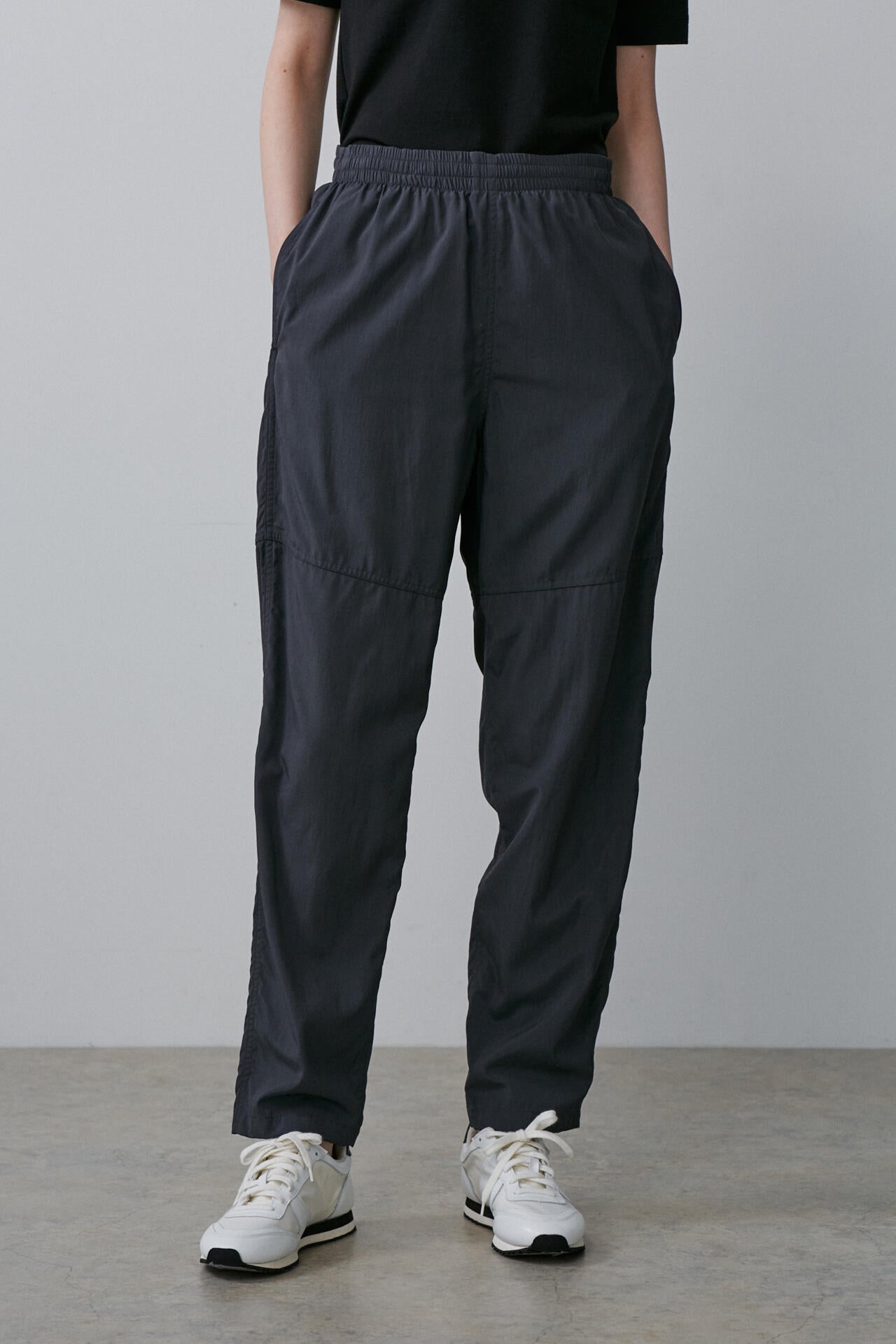 YLEVE / NYLON SILK JOGGER PT | YLÈVE（イレーヴ） ｜【公式】通販mix