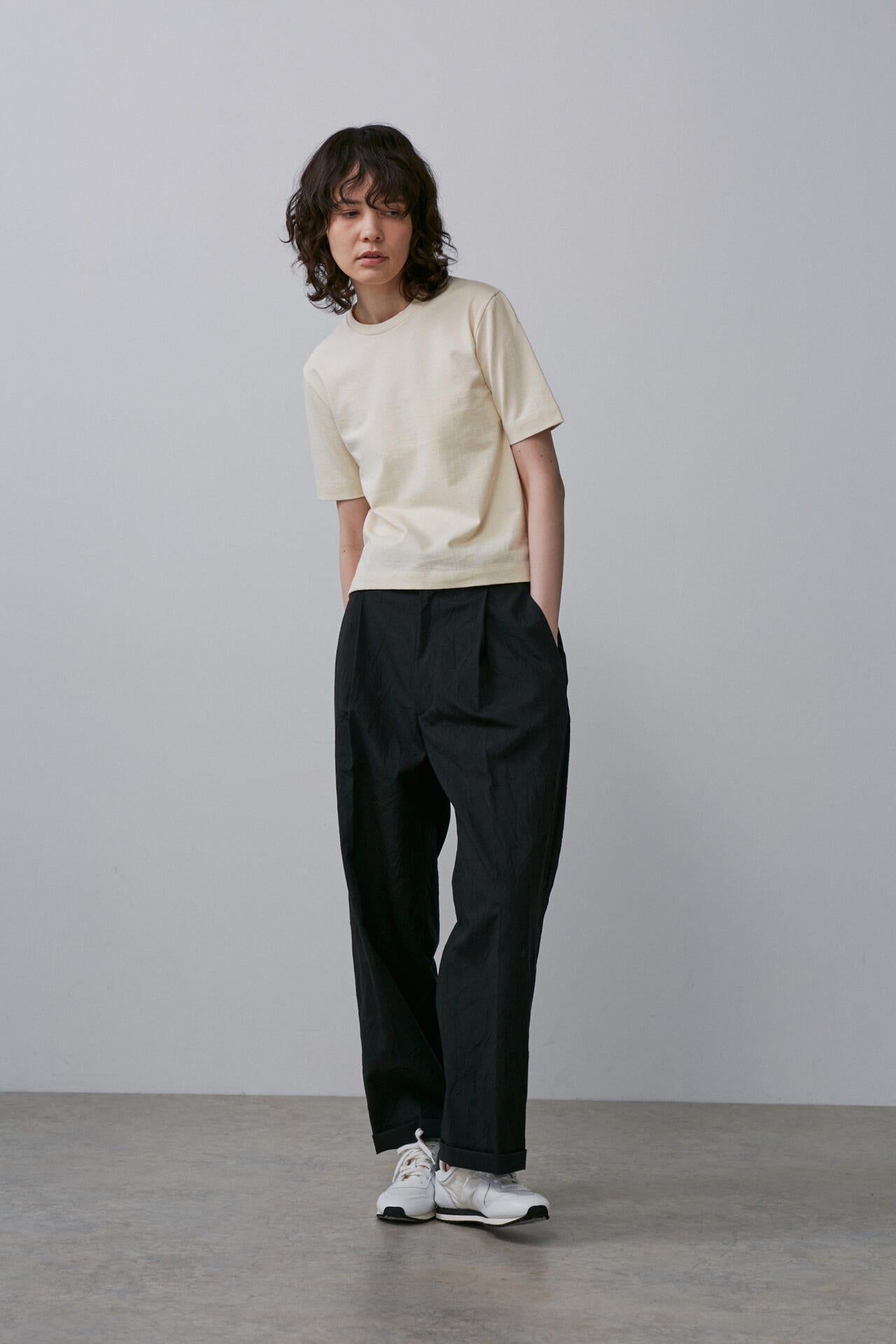 YLEVE WOOL TROPICAL 黒スラックス　3美品 YLEVE / T/C TROPICAL WASHER TR | YLÈVE（イレーヴ） ｜【公式】通販