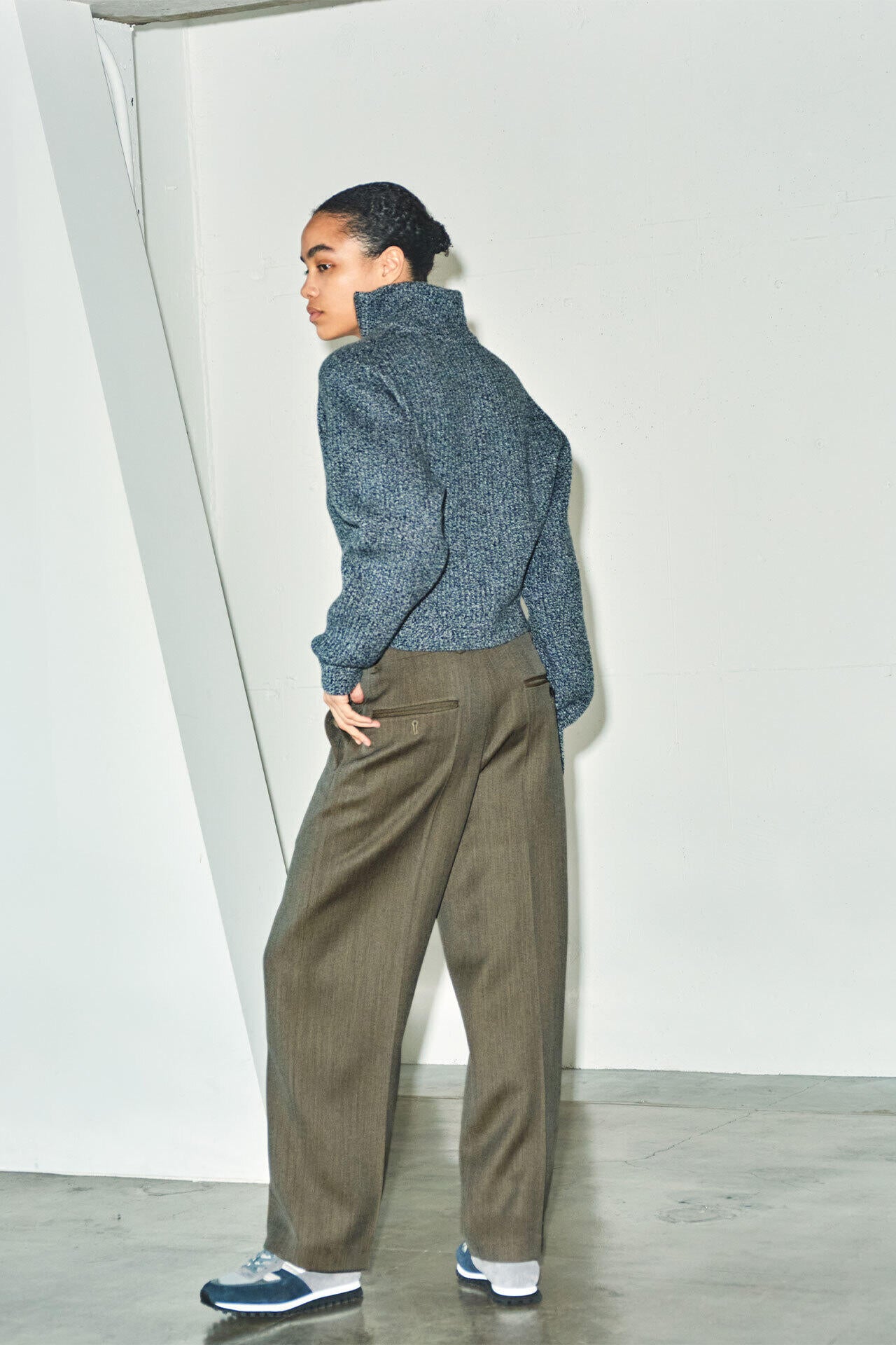 YLEVE / WOOL CASHMERE DRIVERS KN | YLÈVE（イレーヴ） ｜【公式