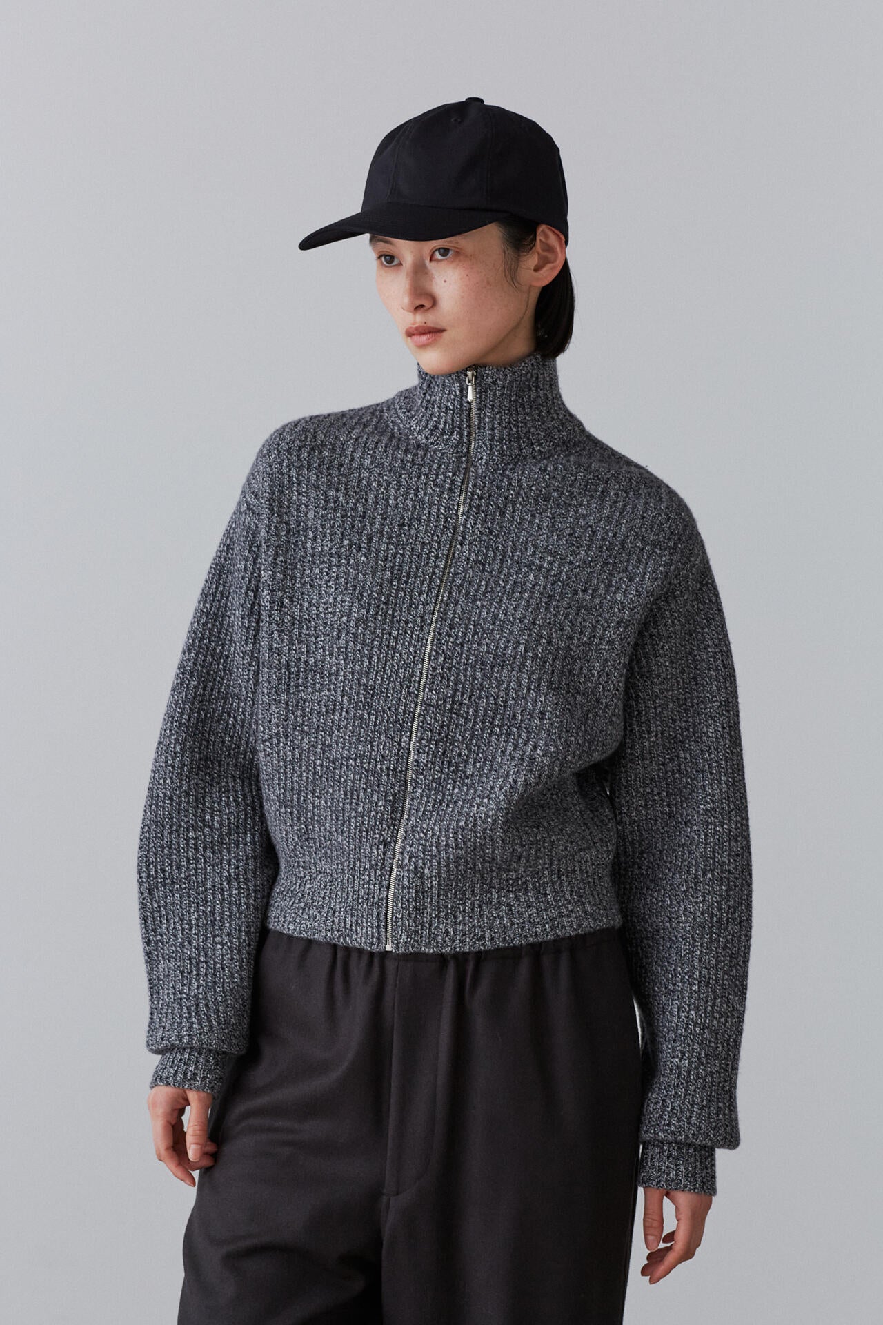 YLÈVE / WOOL CASHMERE DRIVERS KN | YLÈVE（イレーヴ） ｜【公式