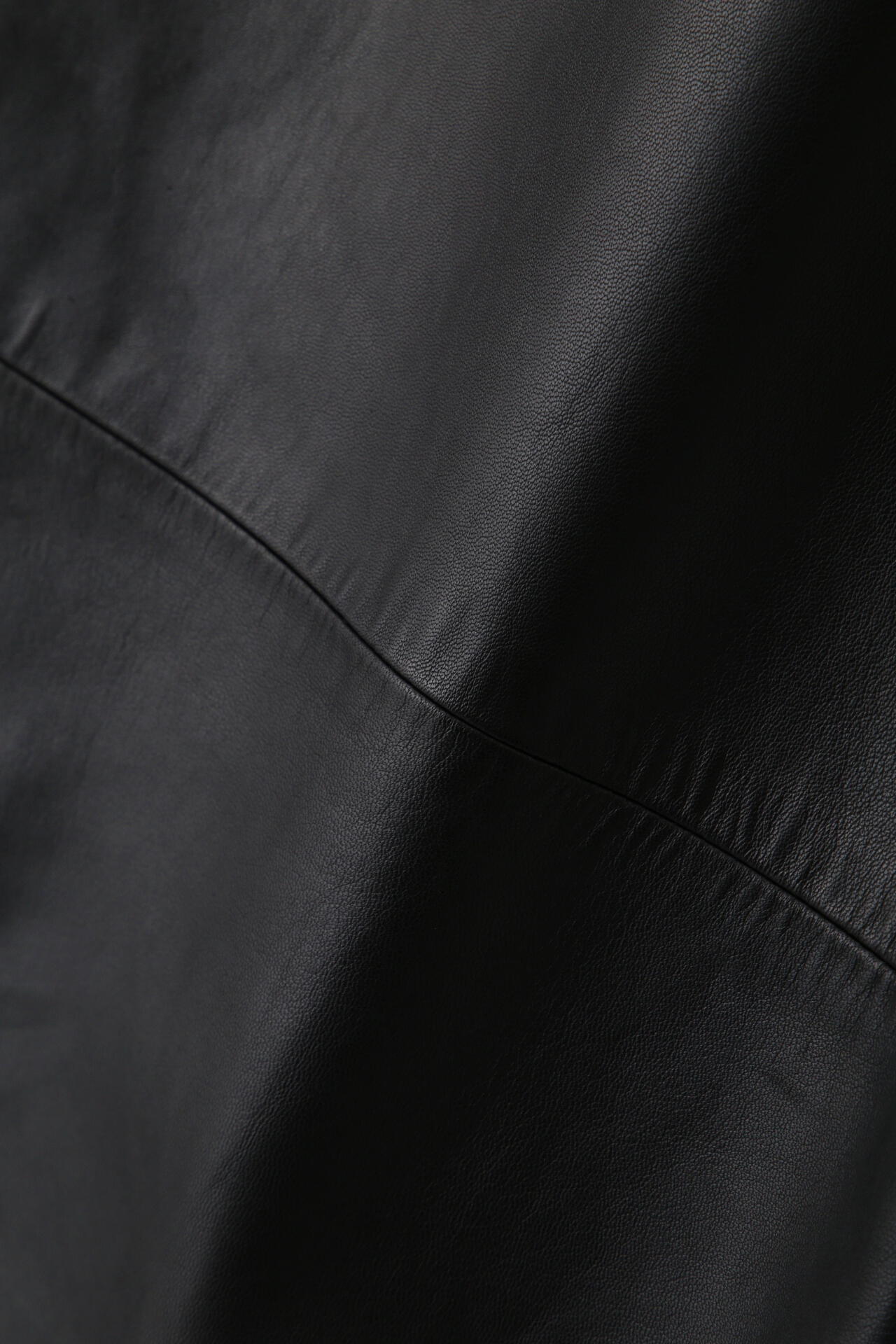 新品タグ付✨定価6.9万✨アパルトモン SHEEP LEATHER SKIRT YLEVE / GLOVE SHEEP LEATHER SKIRT | YLÈVE（イレーヴ） ｜【公式