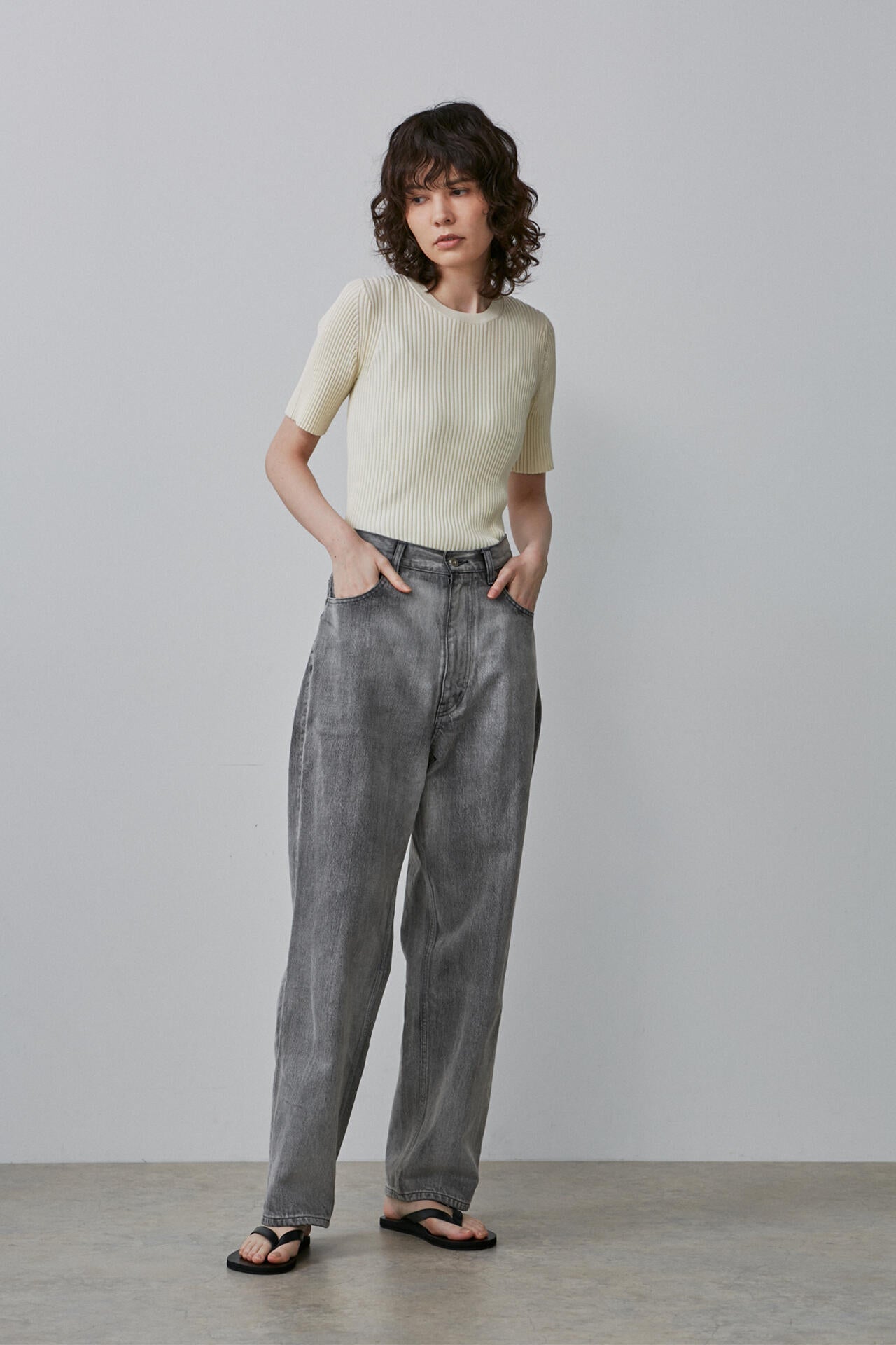 美品 YLEVE イレーヴ DENIM BAGGY FADE デニムパンツ YLÈVE / 13.5oz DENIM BAGGY FADE | YLÈVE（イレーヴ） ｜【公式】通販