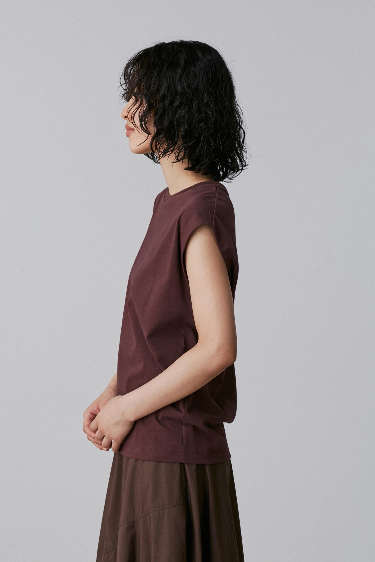 イレーヴ YLEVE COTTON ノースリーブプルオーバー イレーヴ YLEVE COTTON ノースリーブプルオーバー 【公式通販】