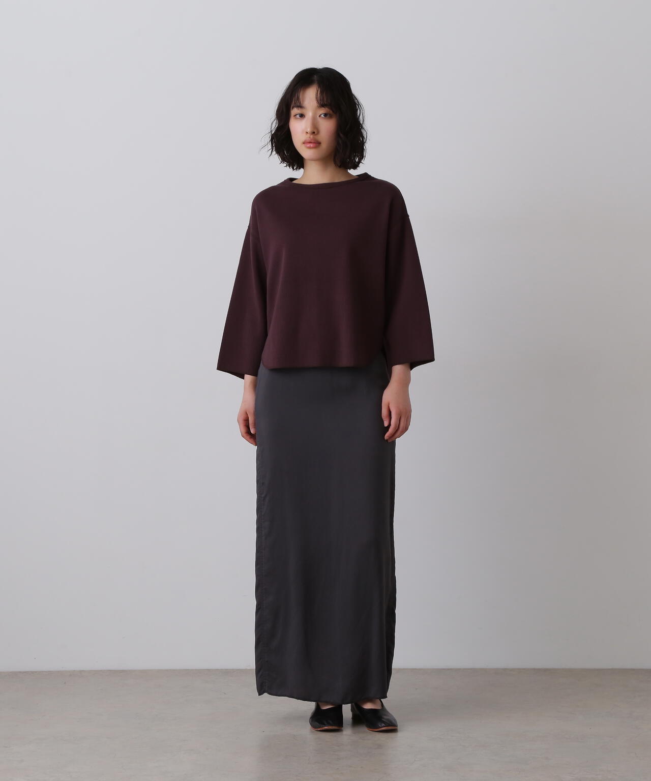 YLEVE / CUPRA TWILL GARMANT DYE SKIRT | YLÈVE（イレーヴ） ｜【公式