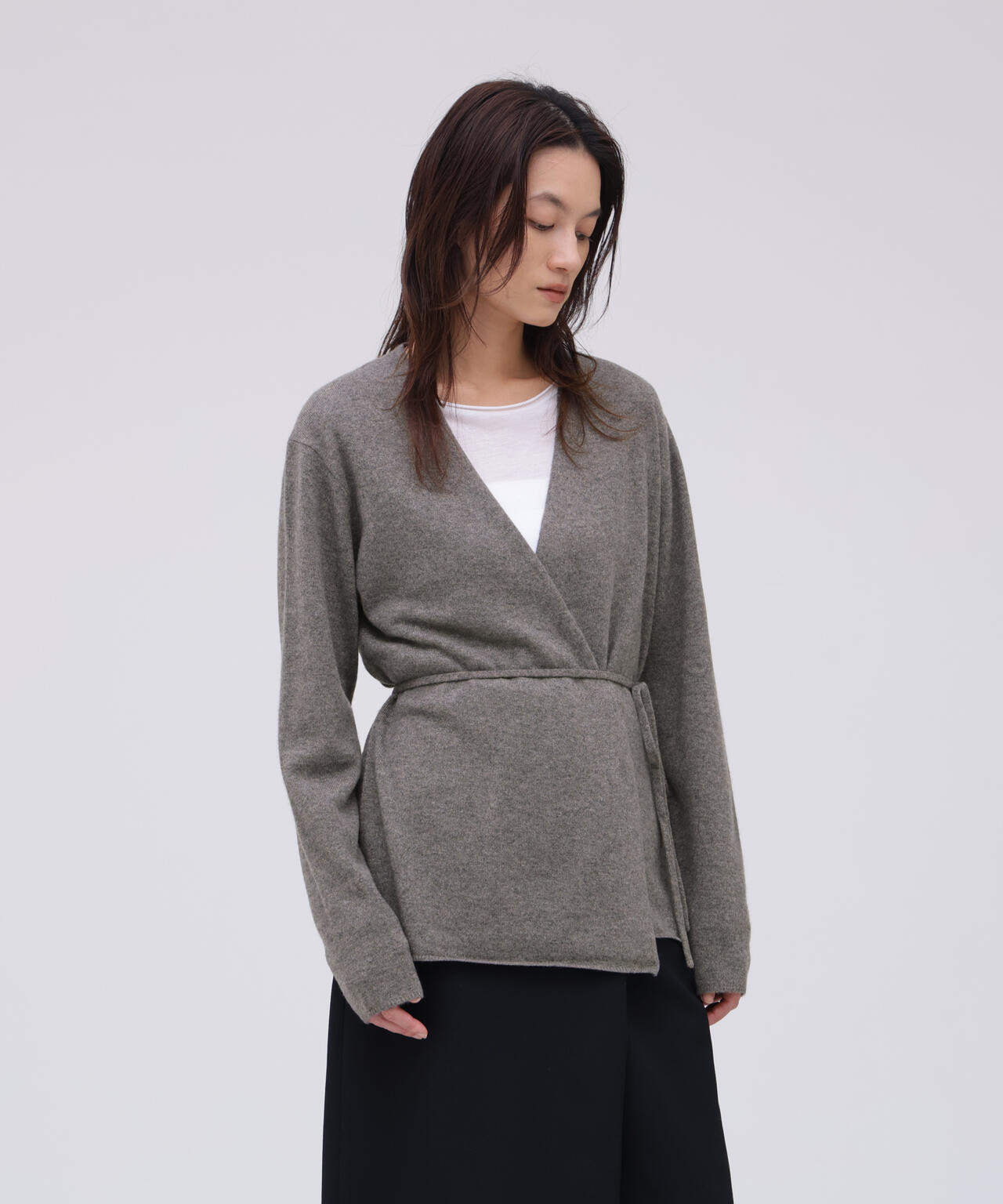 YLEVE / CASHMERE KNIT WRAP CARDIGAN | YLÈVE（イレーヴ） ｜【公式